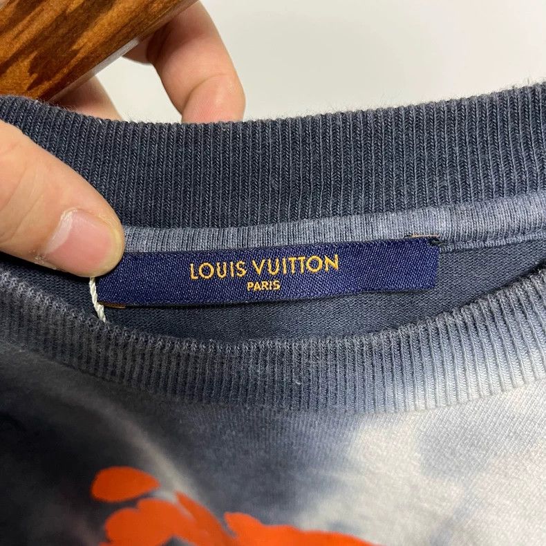 Louis Vuitton Louis Vuitton Tie-dyed short sleeves 2504-Nextarrow Size US S / EU 44-46 / 1 - 3 Thumbnail