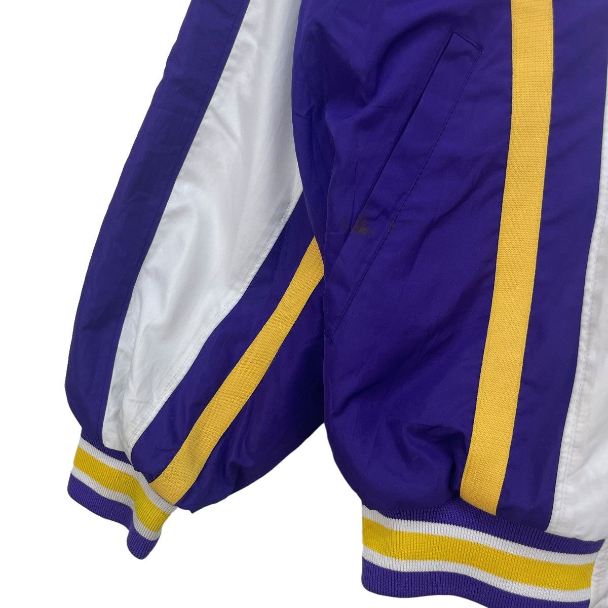 Converse × Vintage Vtg Converse Japan Club Kogakkan Basketball Jacket Size US M / EU 48-50 / 2 - 5 Thumbnail