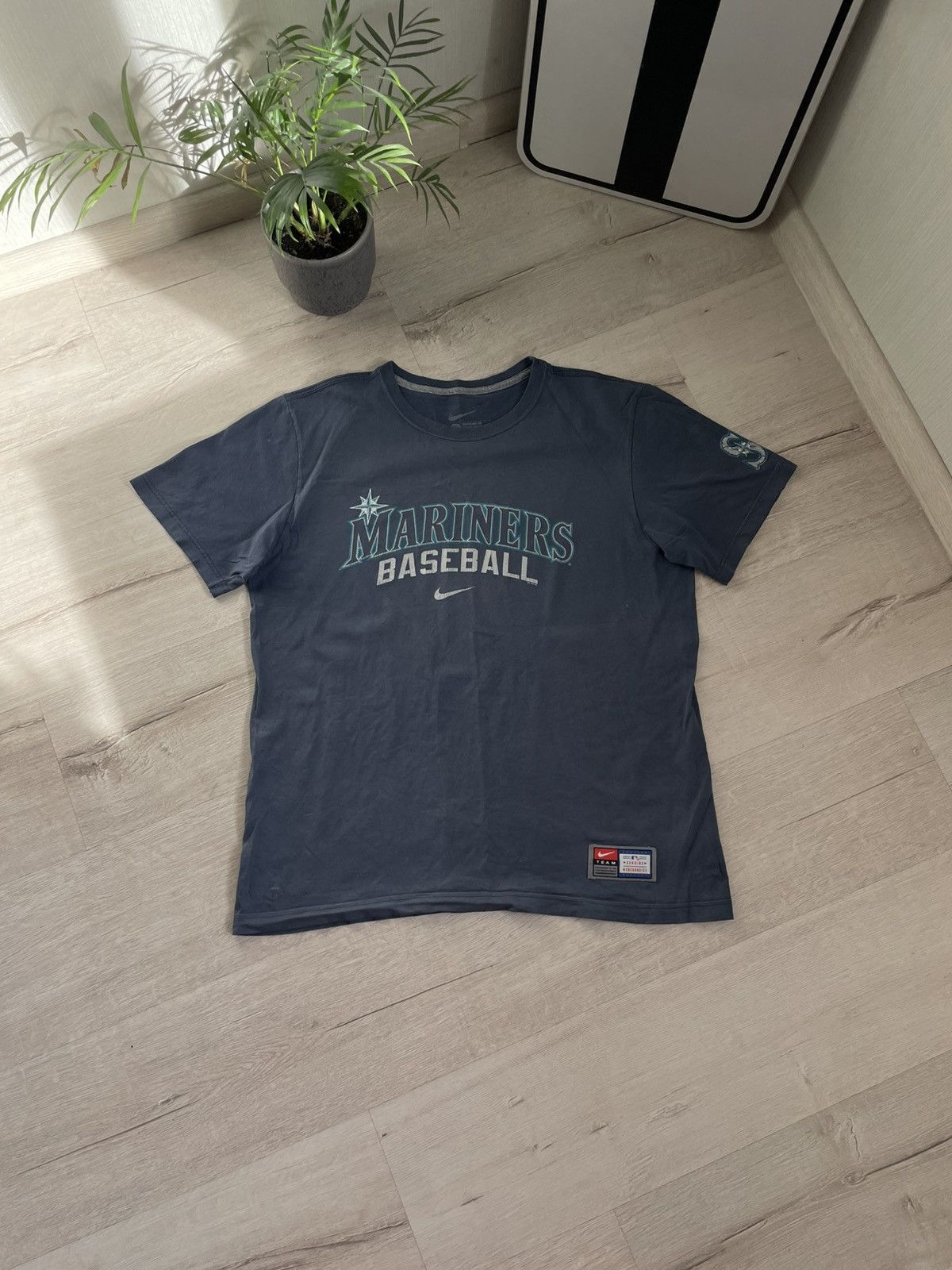 Nike × Vintage Vintage Nike Team MLB Mariners Baseball S T-shirt Y2k Size US L / EU 52-54 / 3 - 1 Thumbnail