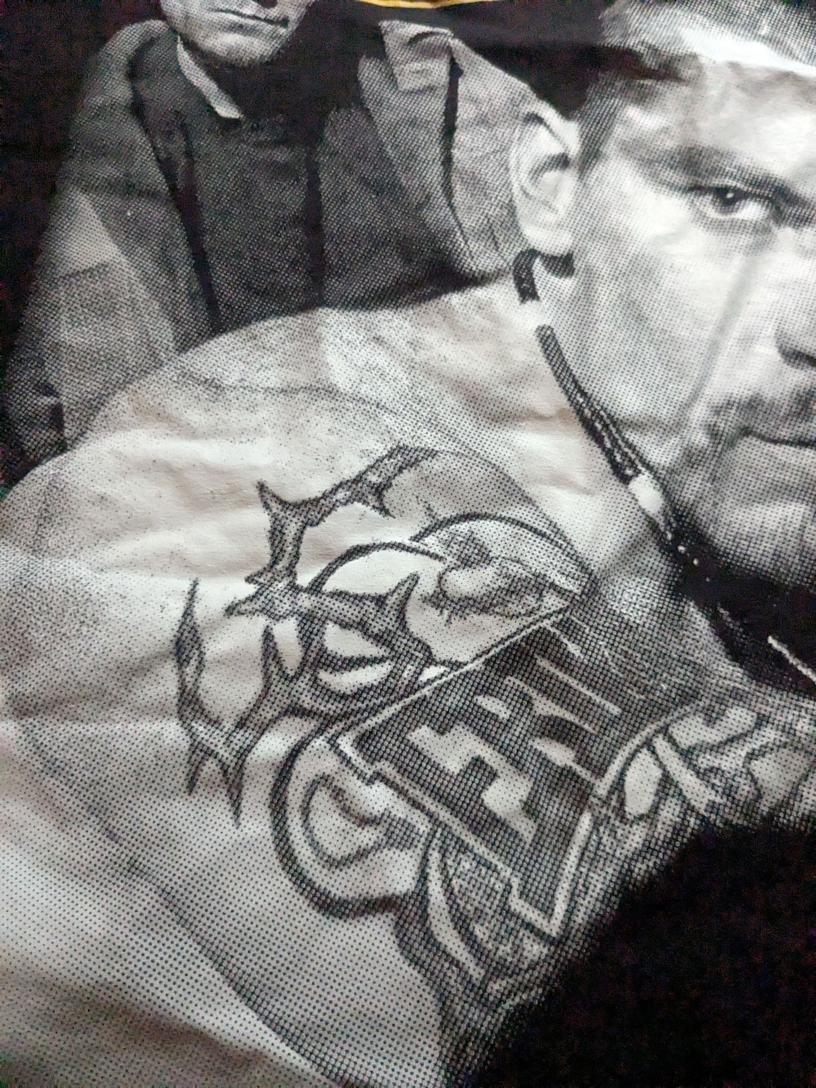 Vintage House of pain album tshirt Size US S / EU 44-46 / 1 - 6 Thumbnail