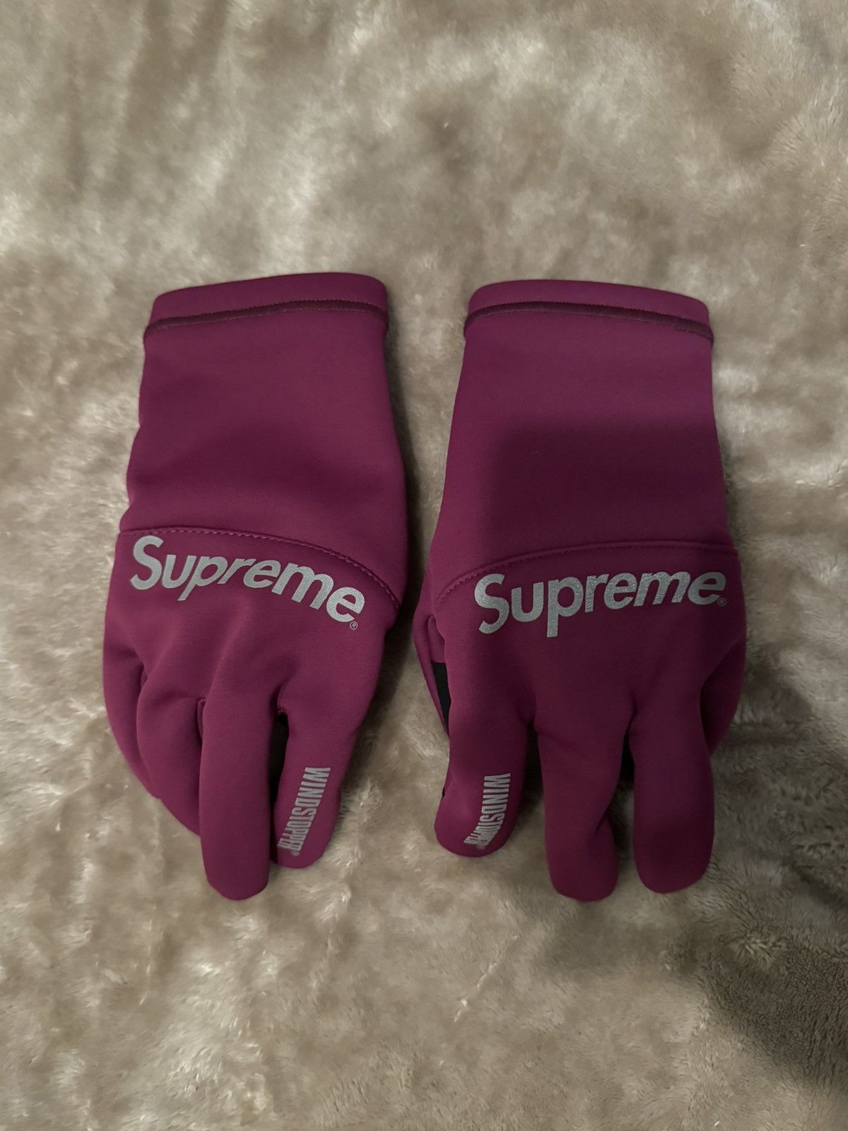 Supreme Windstopper Gloves | Grailed