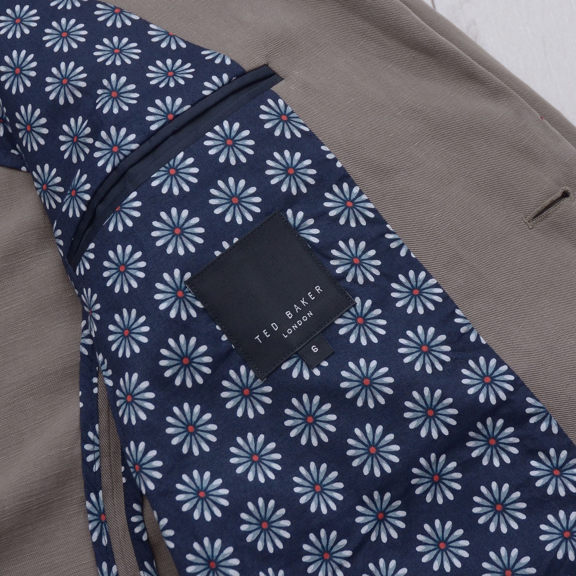 Ted Baker Ted Baker Casual Blazer Gray Lyocell Linen Flowers 54 EUR 6 Size 54R - 10 Thumbnail