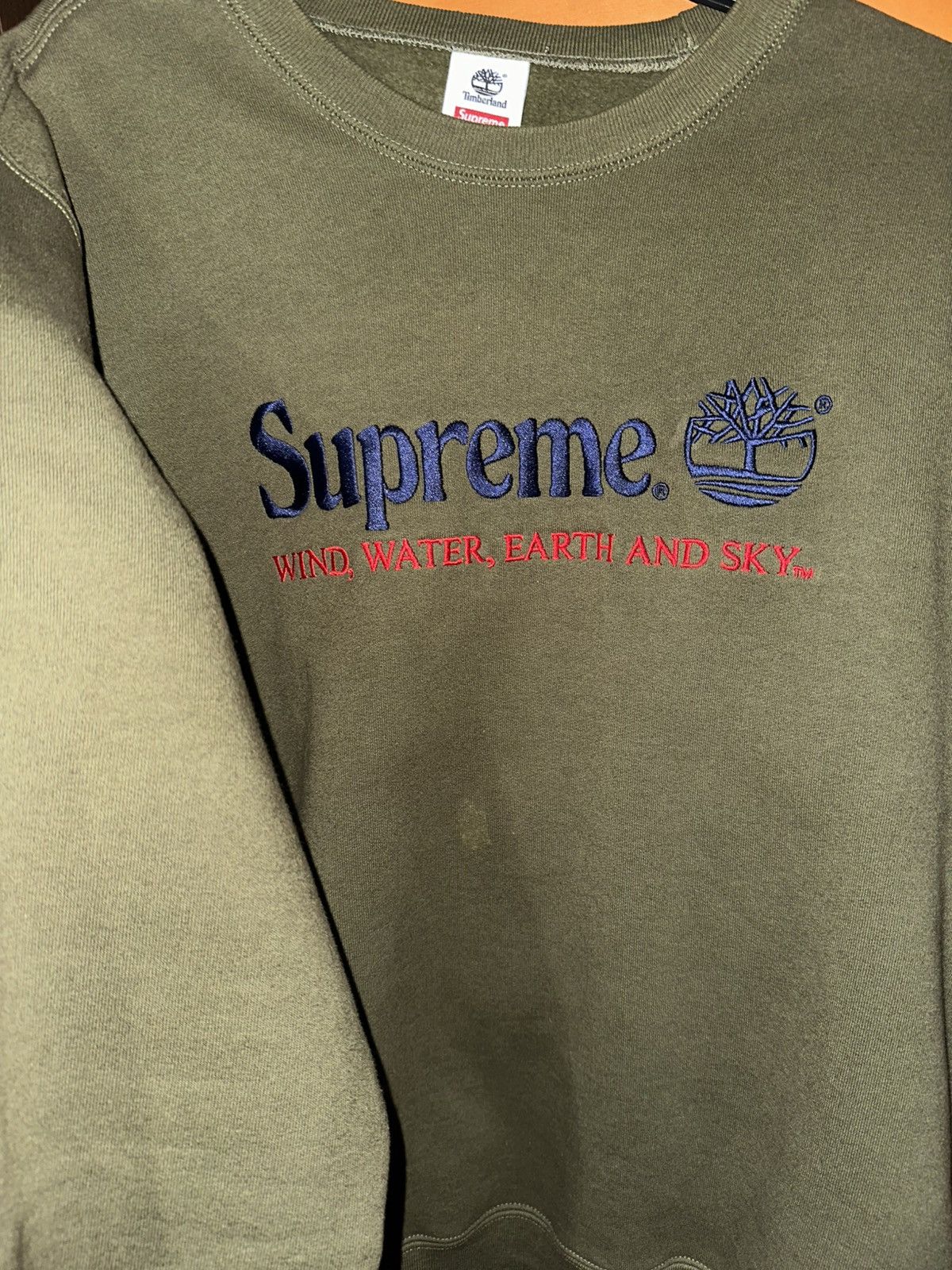 Supreme × Timberland SUPREME®/TIMBERLAND® CREWNECK Size US M / EU 48-50 / 2 - 6 Thumbnail
