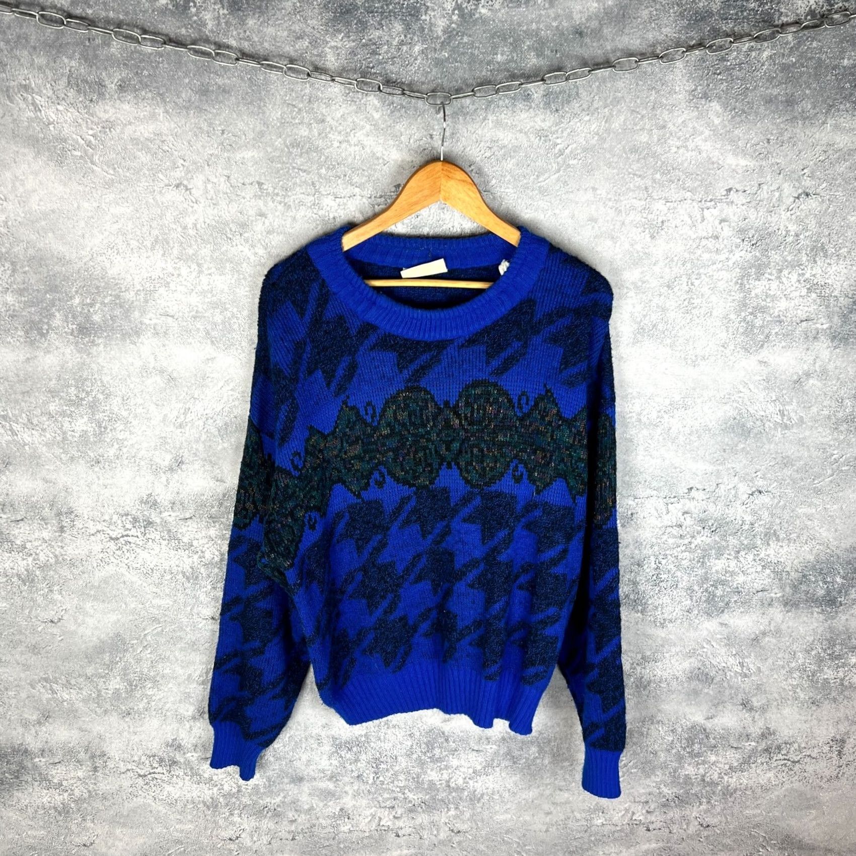 Vintage VINTAGE Setball Italy Sweater Blue Black Wool Acrylic Bold Pattern Size S Men Pullover Knits Size US S / EU 44-46 / 1 - 2 Thumbnail