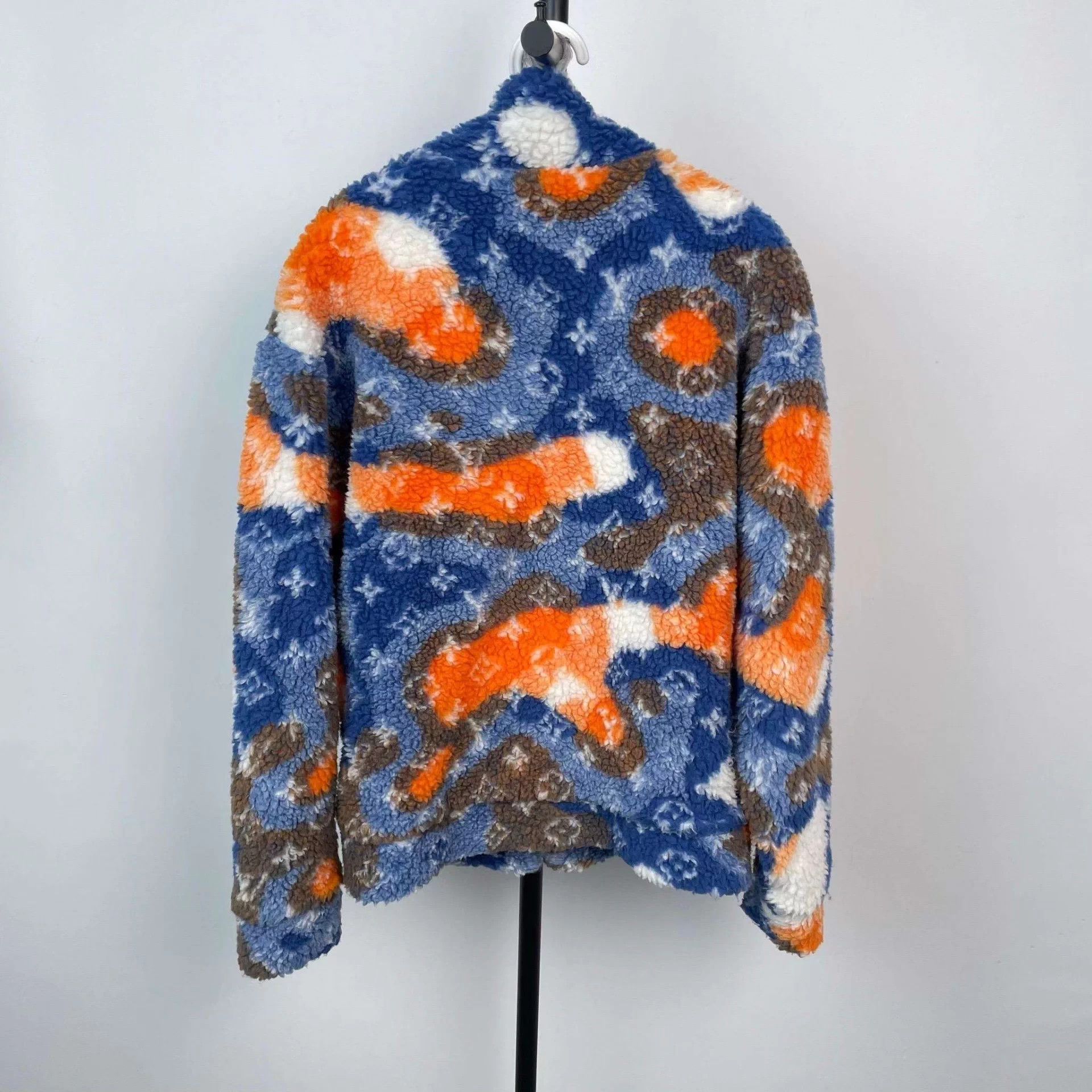 Louis Vuitton LV Plush Teddy Coat Multicolor All Over Print M 23 Size US M / EU 48-50 / 2 - 2 Thumbnail