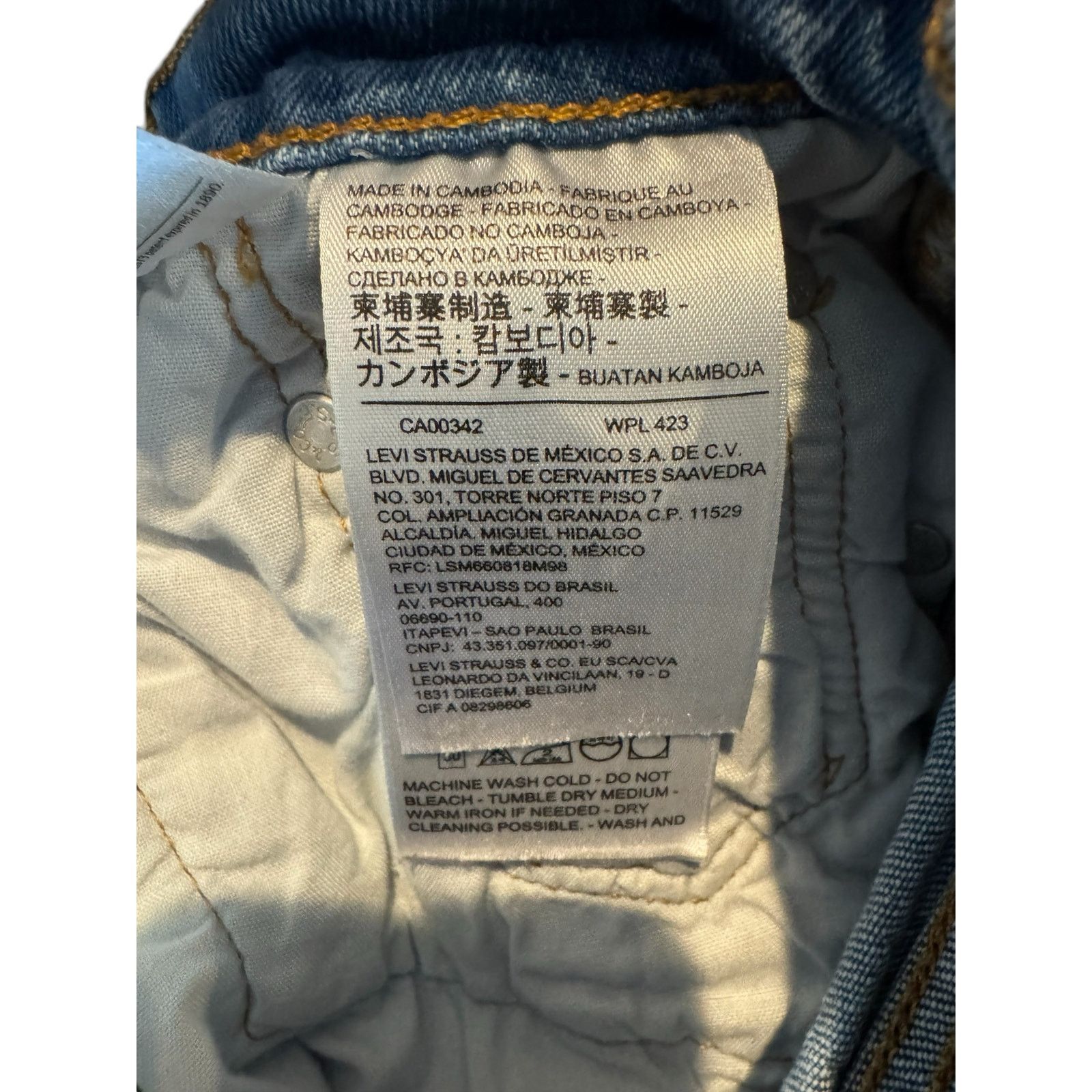 Levi's Vintage Clothing Vintage Levi’s 501 Women’ Skinny Distressed Jeans W25 L26 Size 25" / US 0 / IT 36 - 4 Thumbnail