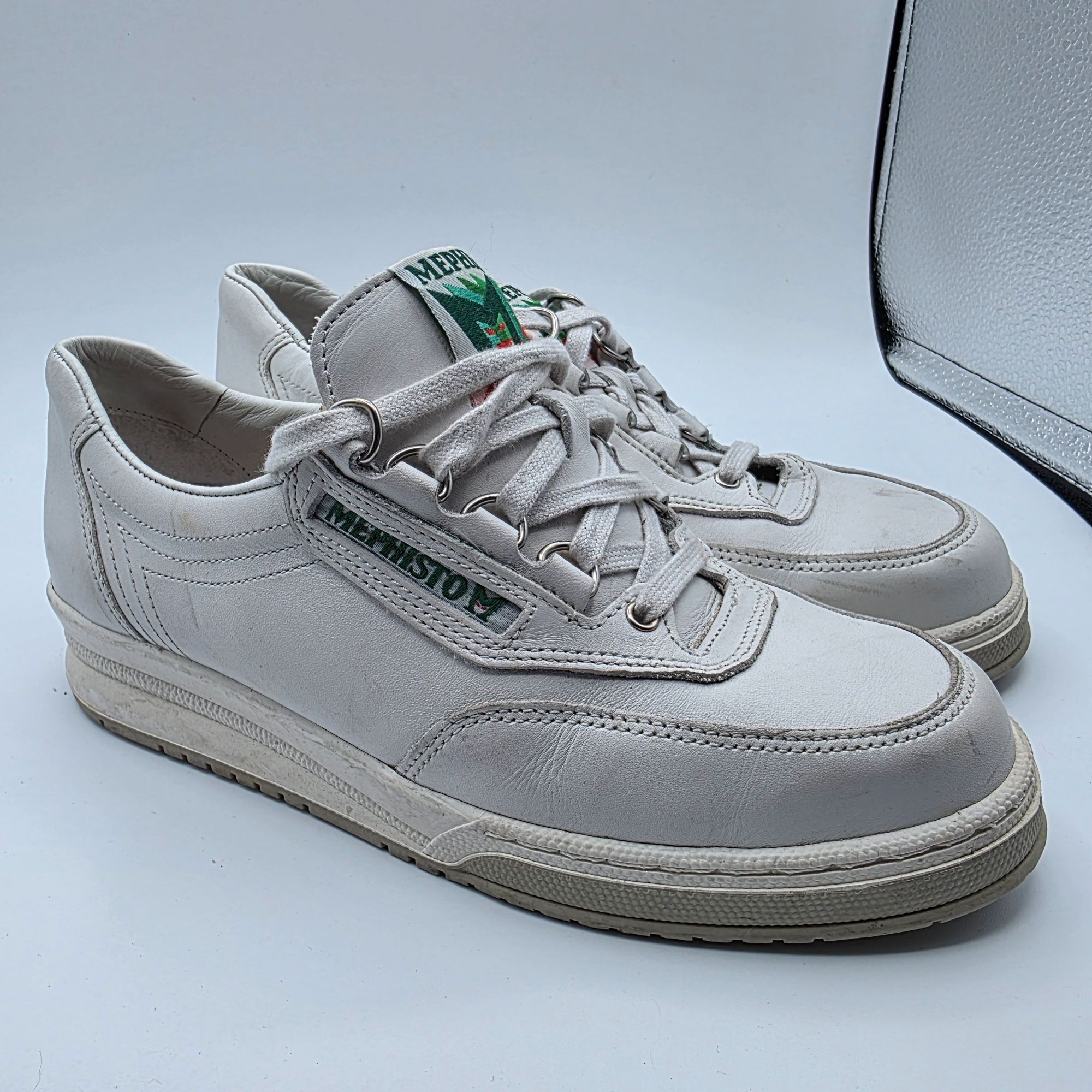 Mephisto Mephisto Match Run Off Womens Size 7.5 White Athletic Comfor Size US 7.5 / IT 37.5 - 1 Thumbnail