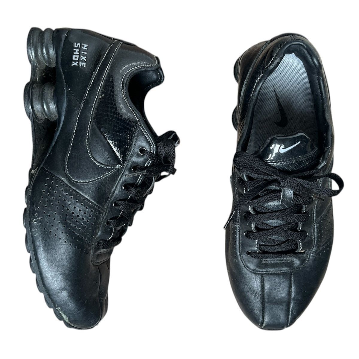 Nike vintage triple black nike shox deliver Size US 8 / EU 41 - 1 Thumbnail