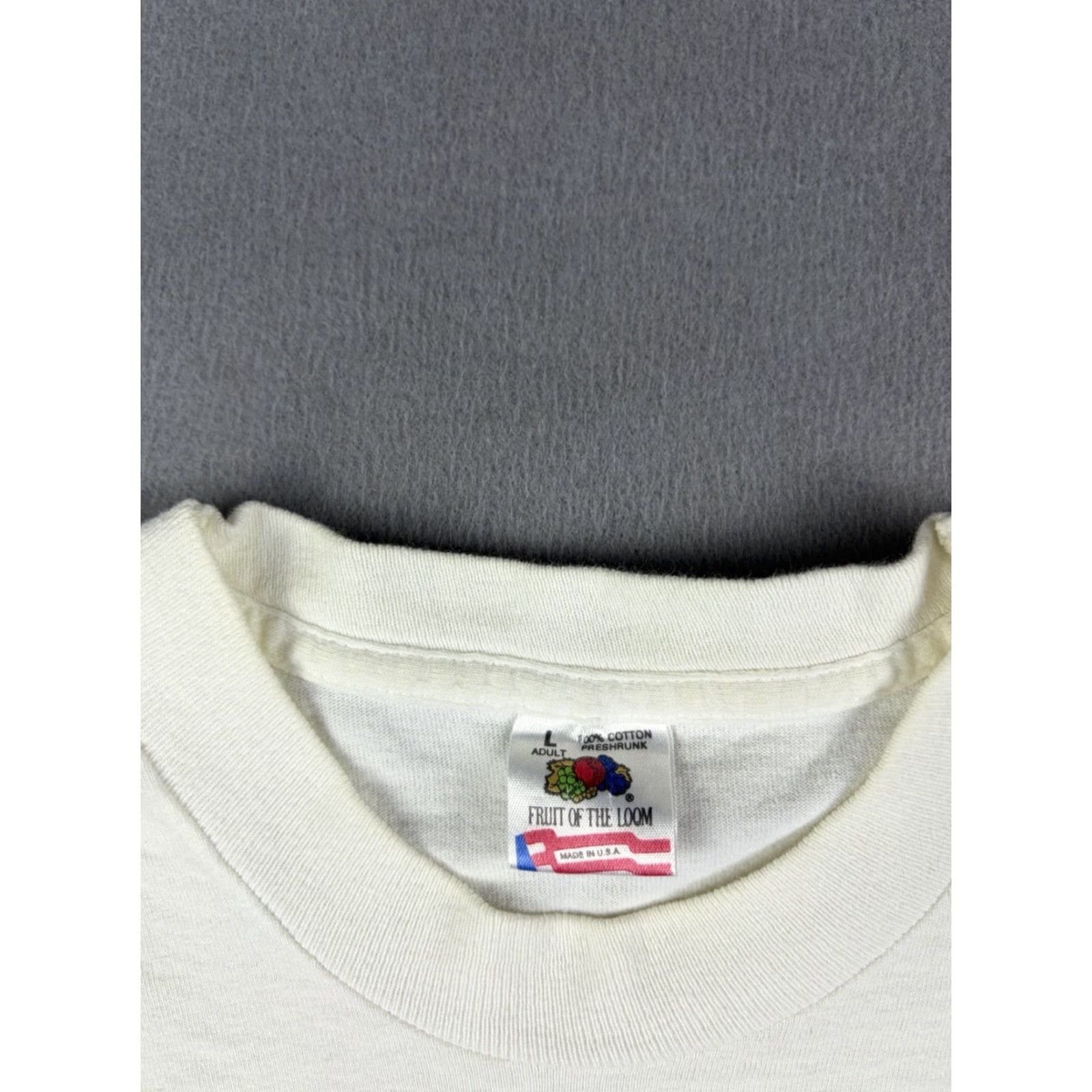 Fruit Of The Loom VINTAGE Fruit of the Loom T-Shirt 90s White Crew Neck Short Sleeve Adult L Graphic Print Lego Born To Build Mens Size US L / EU 52-54 / 3 - 3 Thumbnail