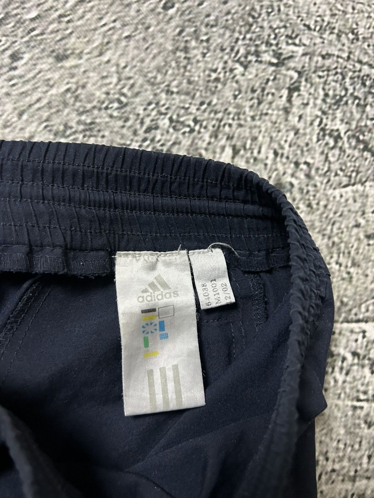 Adidas Adidas vintage dark navy track pants small logo drill Y2K Size US 30 / EU 46 - 7 Thumbnail