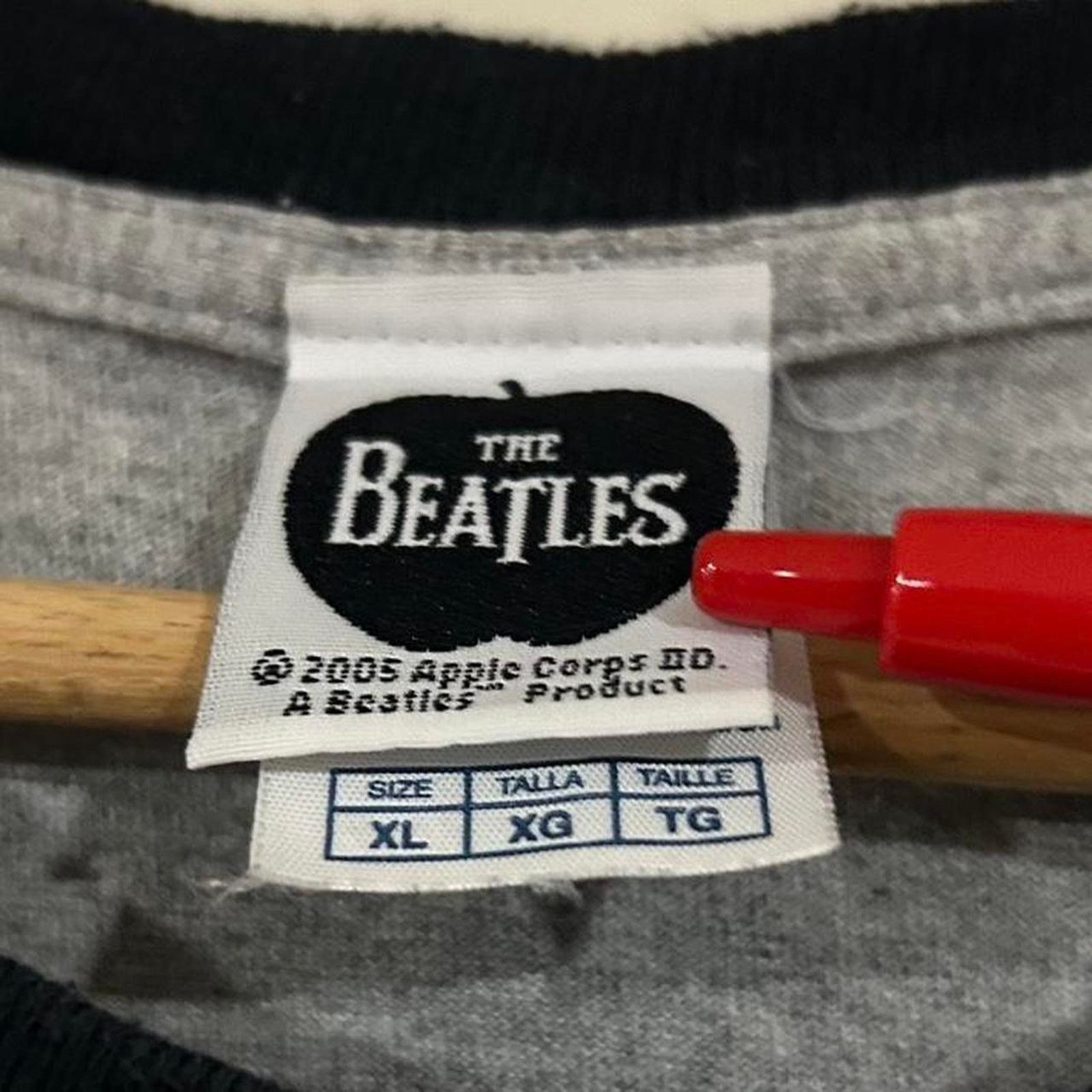Other Vintage 2005 The Beatles Ringer Shirt Size US XL / EU 56 / 4 - 3 Thumbnail