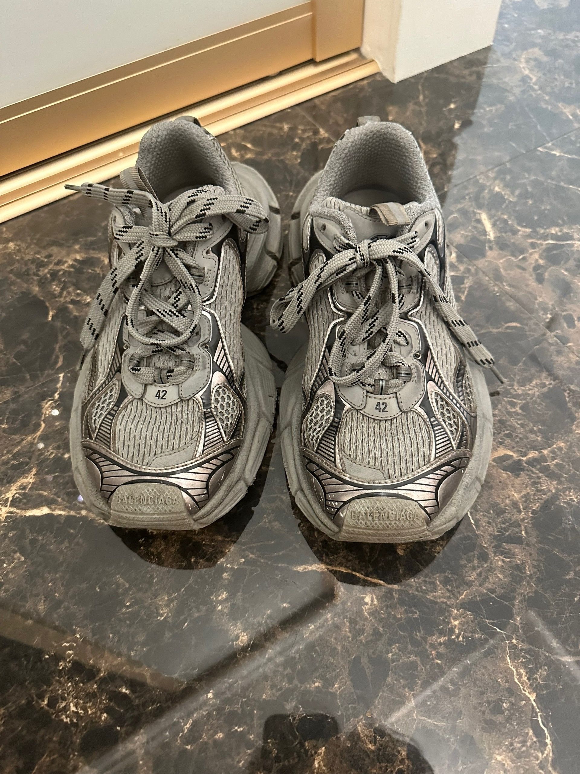 Balenciaga Balenciaga 3XL Grey | Grailed