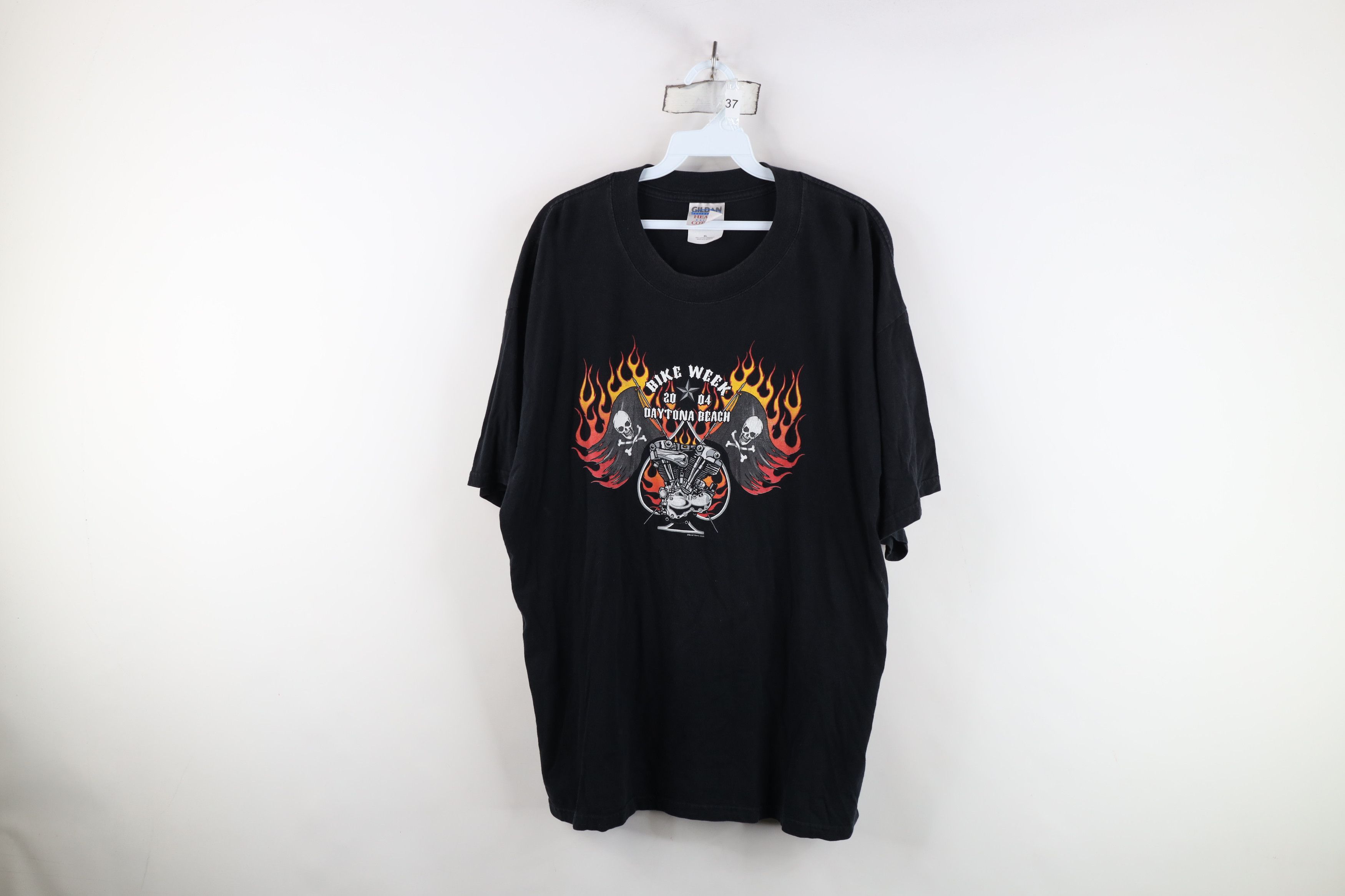 Vintage Vintage Y2K Bike Week Skull Flames Motorcycle T-Shirt Size US XL / EU 56 / 4 - 1 Thumbnail