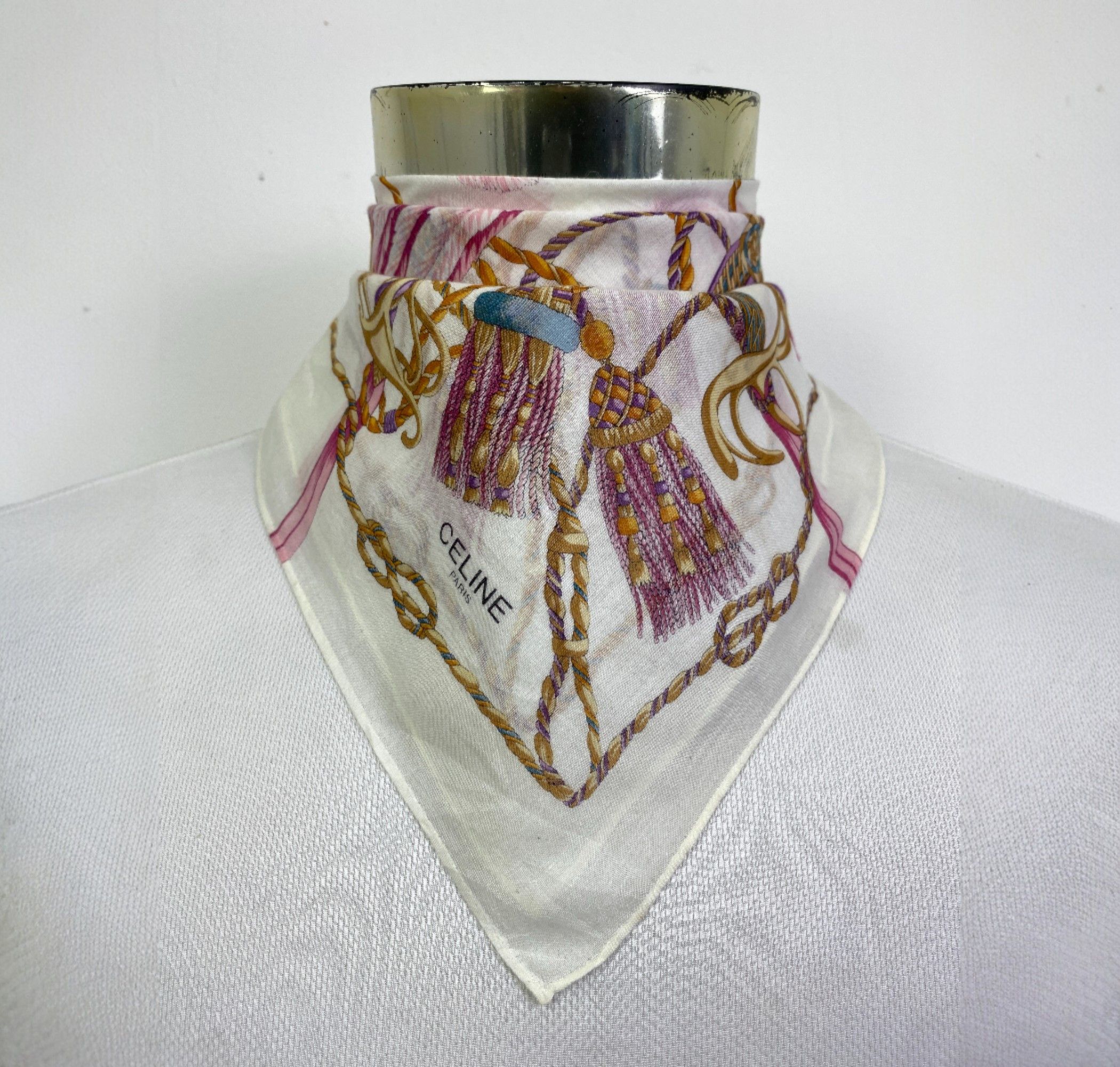 Celine Vintage Celine Handkerchief / Neckerchief HKC1096 Size ONE SIZE - 1 Thumbnail