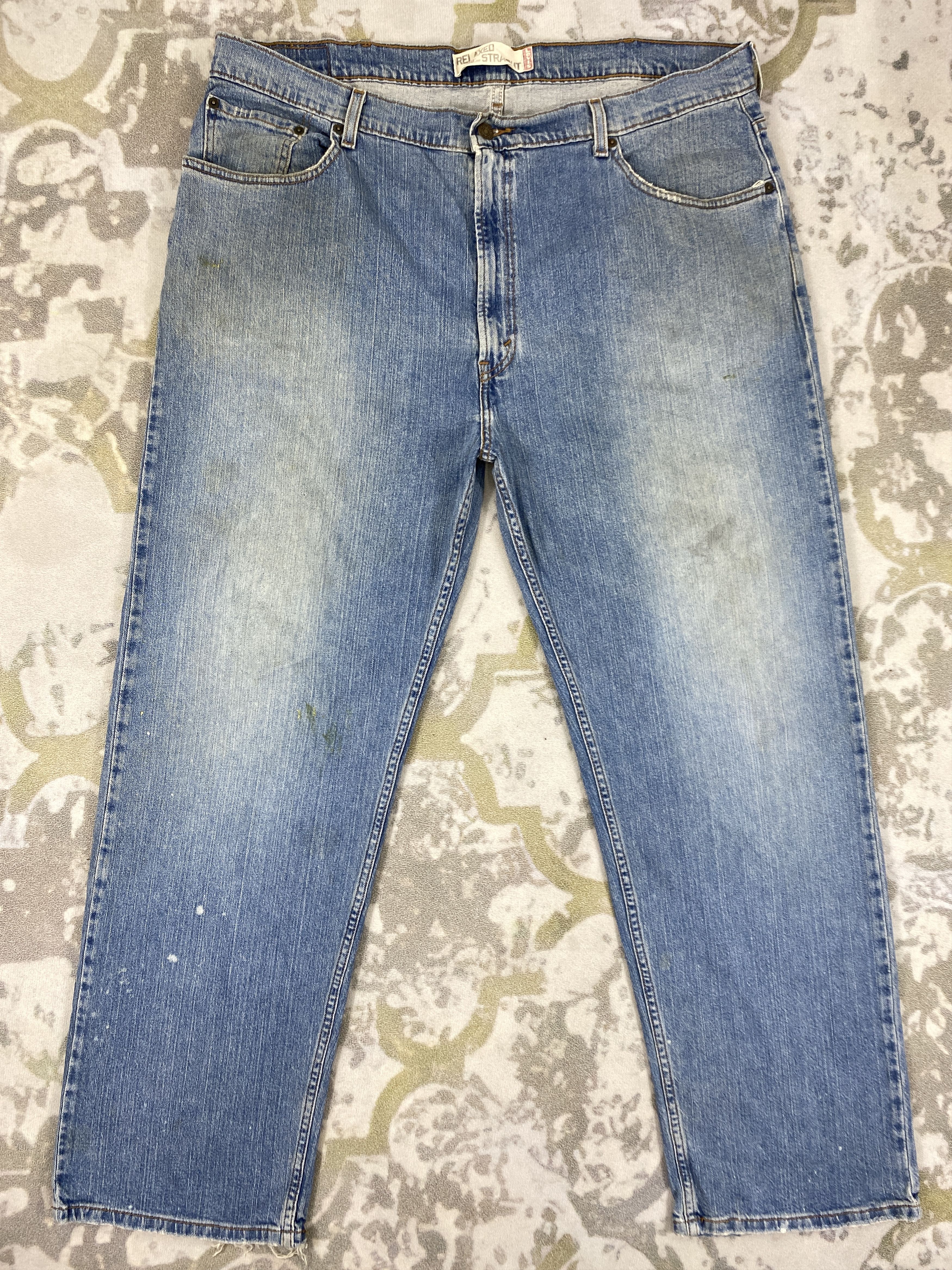 Levi's Vintage Levi's 559 Relaxed Distressed Denim 42x32 -JN707 Size US 42 / EU 58 - 1 Thumbnail