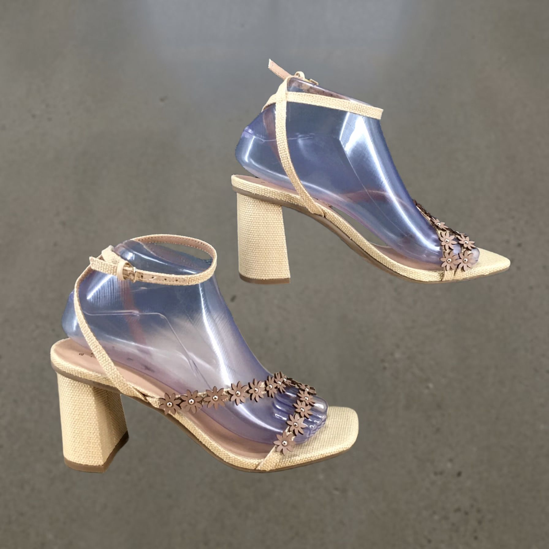 Vintage A New Day Sandals Womens 7.5 Strappy Ankle Strap Block High Heels Beige NEW Size US 8 / IT 38 - 1 Thumbnail
