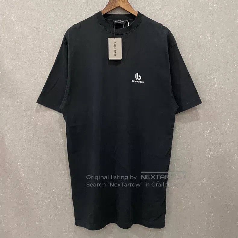 Balenciaga Balenciaga Embroidered Distressed Black Short Sleeve T-Shi Size US L / EU 52-54 / 3 - 1 Thumbnail