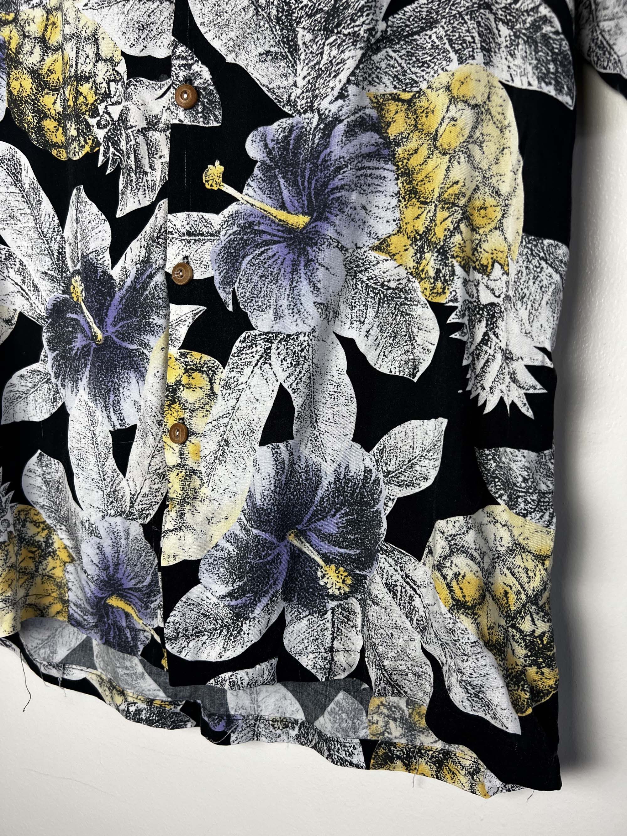 Paradise Found 1980's Paradise Found Hibiscus Pineapple Shirt -Magnum P.I. Size US L / EU 52-54 / 3 - 10 Thumbnail