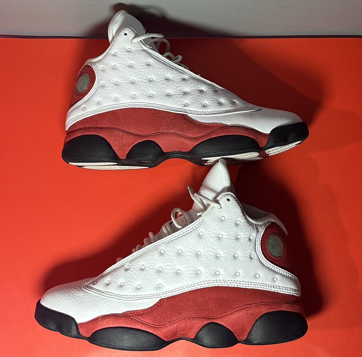 Jordan Brand Size 8 - Jordan 13 Retro Chicago Size US 8 / EU 41 - 3 Thumbnail