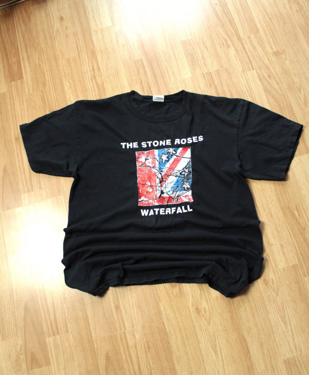Band Tees 🔥 Vintage The Stone Roses Waterfall Rock Band T-Shirt Size US L / EU 52-54 / 3 - 1 Thumbnail
