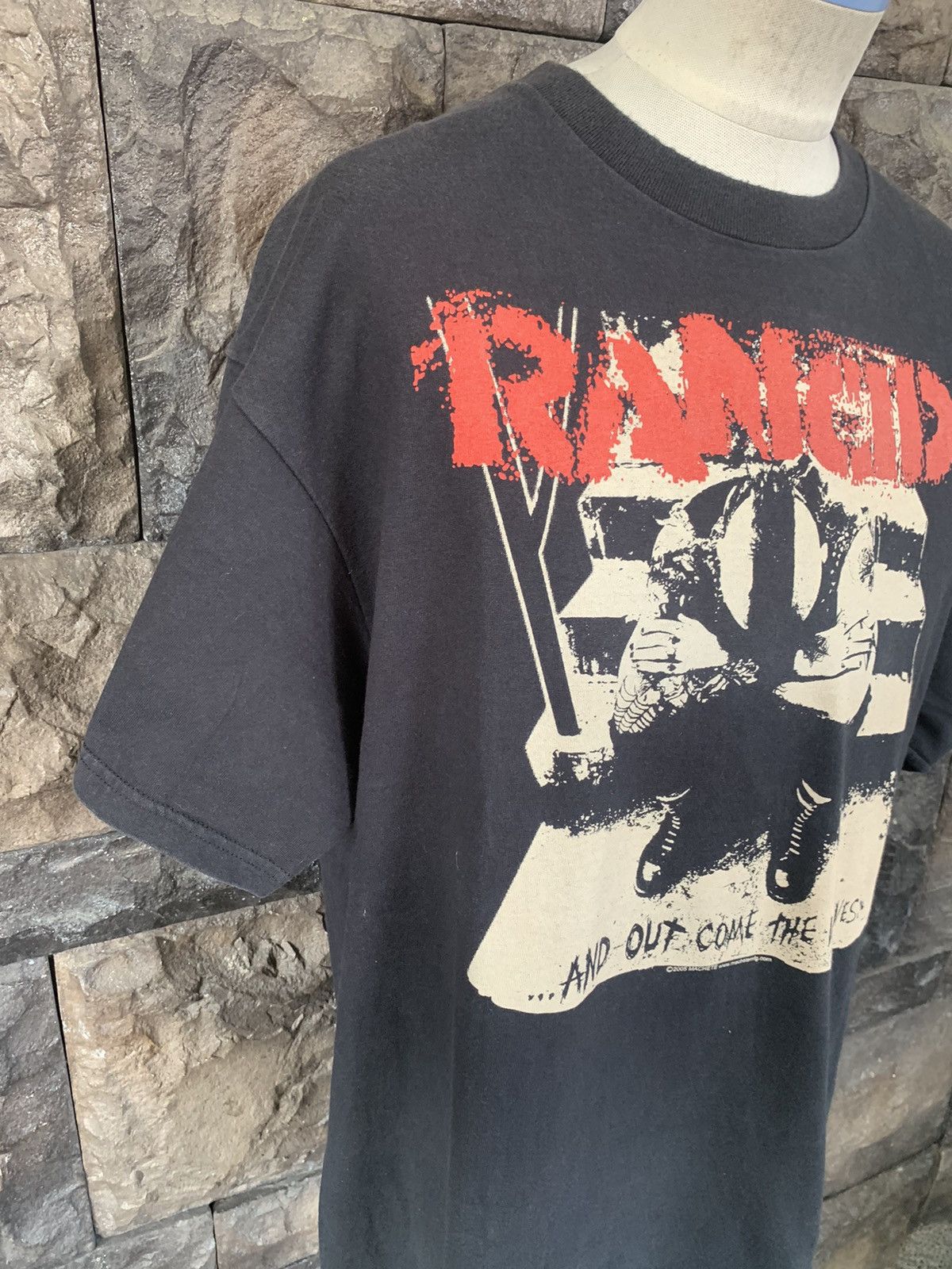 Band Tees × Vintage Vintage 2005 Rancid Rock Band T shirt Size US XL / EU 56 / 4 - 5 Thumbnail