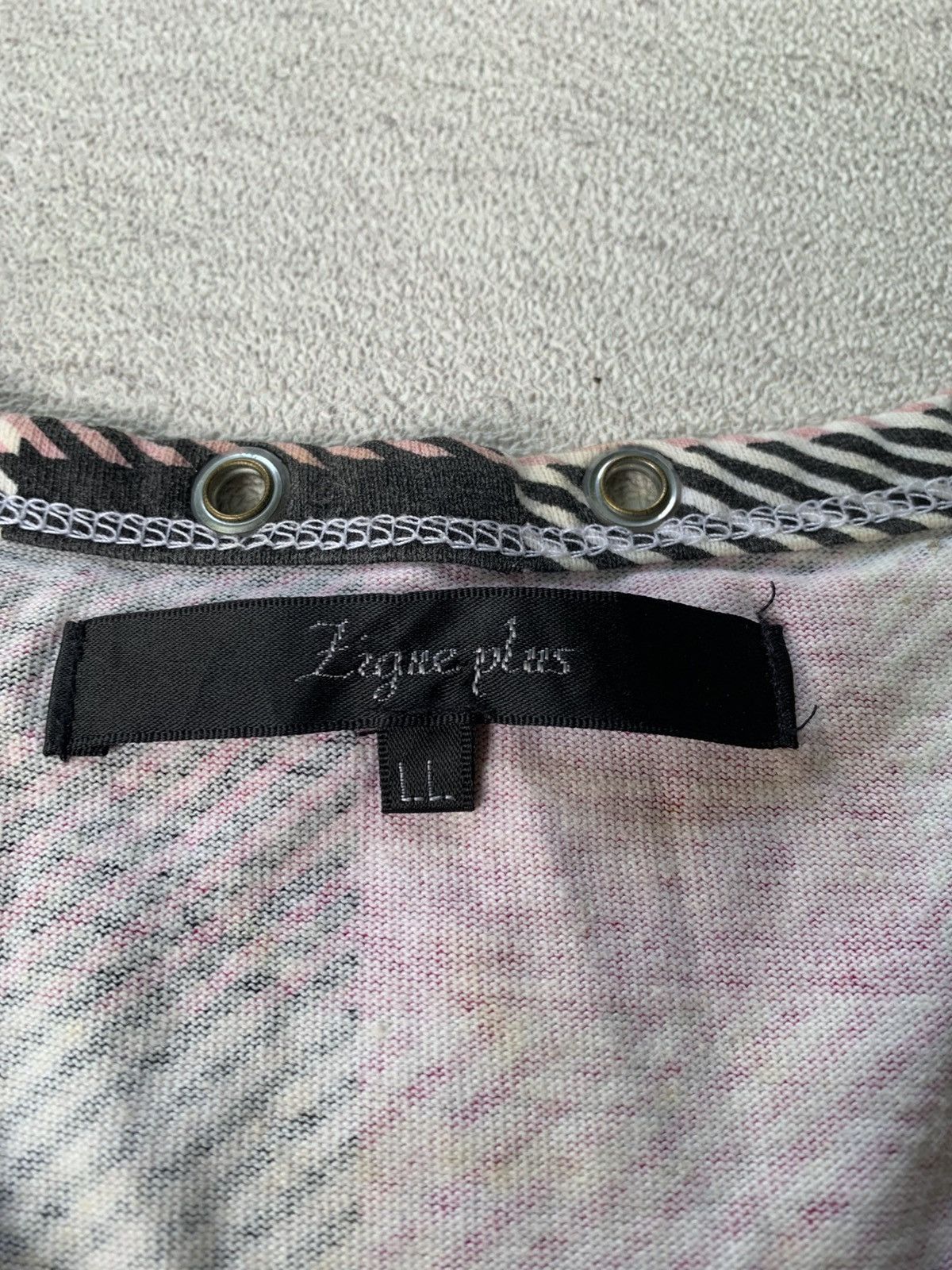 Japanese Brand 2000s zigue plus poem longsleeve Size US L / EU 52-54 / 3 - 3 Thumbnail