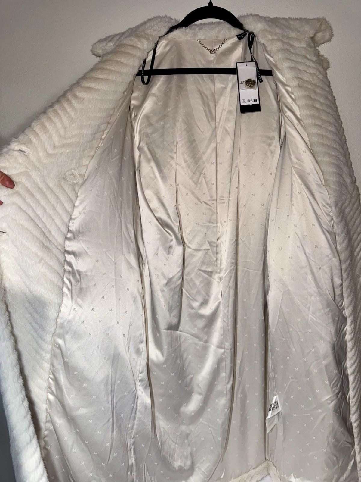 Georges Marciano $650 MARCIANO CLAIRE LONG FAUX FUR WOMENS COAT MEDIUM IVORY Size M / US 6-8 / IT 42-44 - 5 Thumbnail