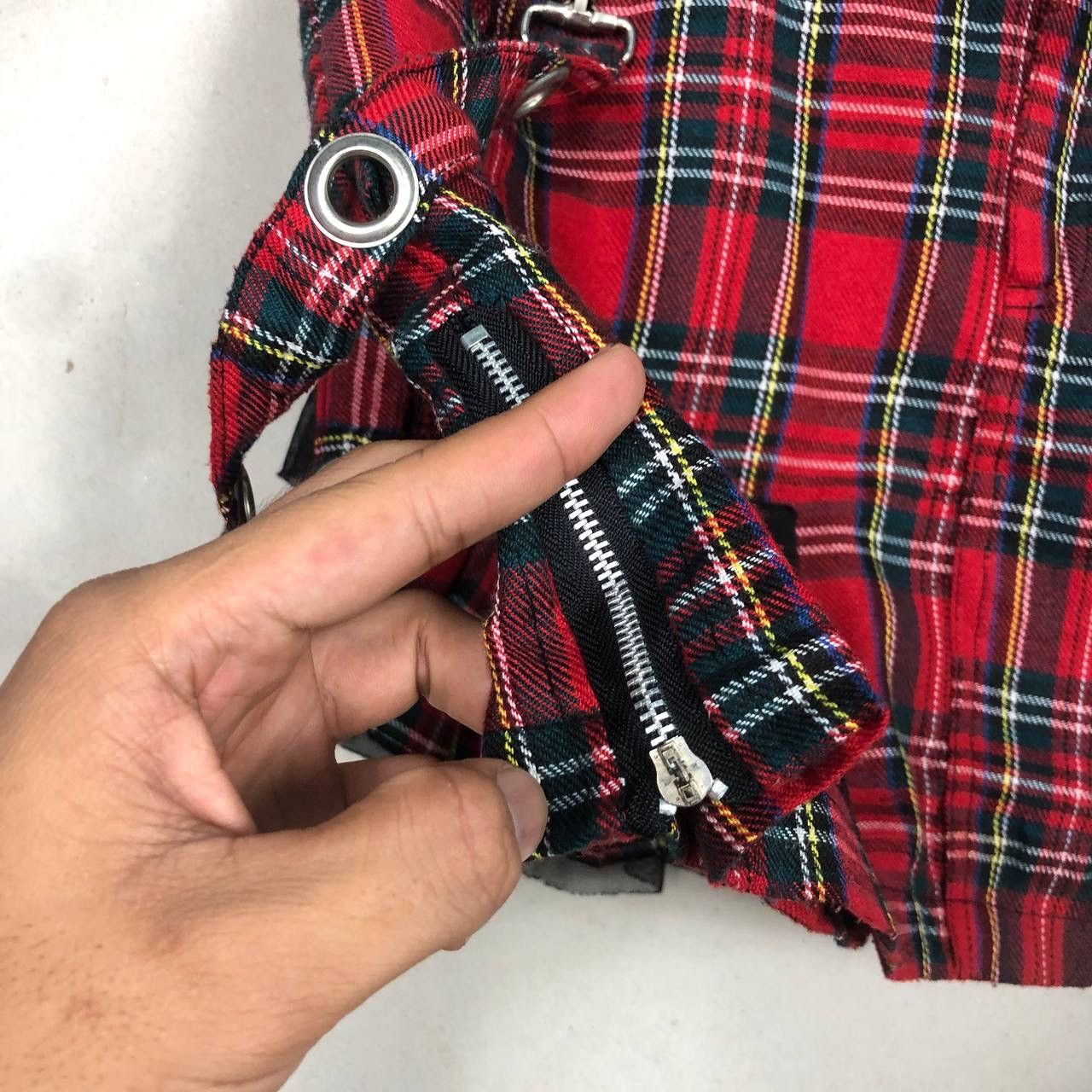 Seditionaries Vintage 90s Punk Red Plaid Tartan Harajuku Gothic Skirt Size 29" - 8 Thumbnail