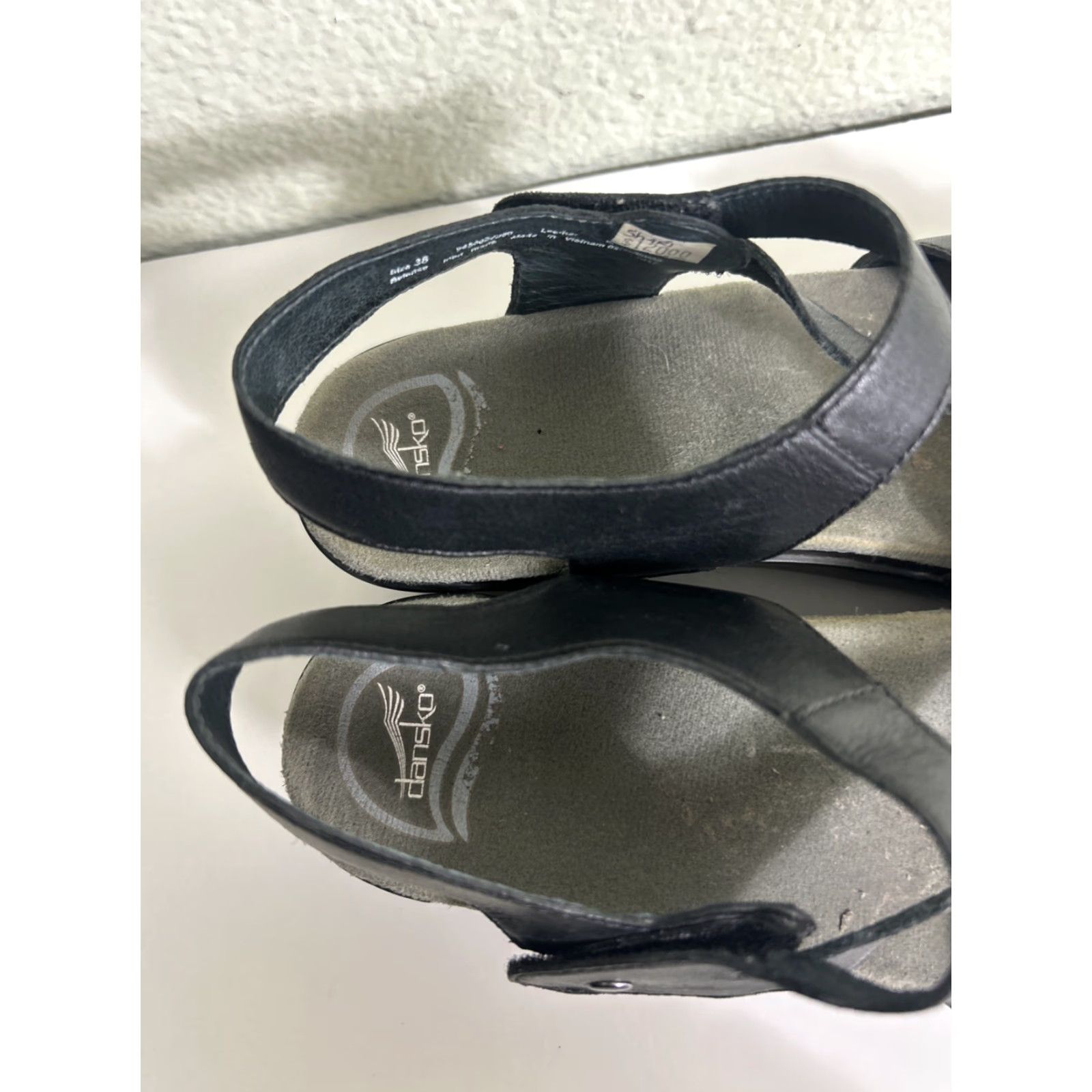 Dansko Dansko Shari Sandals Black Leather Ankle Strap Block Heel Womens US 8 EU 38 Flat Slip-On Dress Casual Size US 8 / IT 38 - 4 Thumbnail