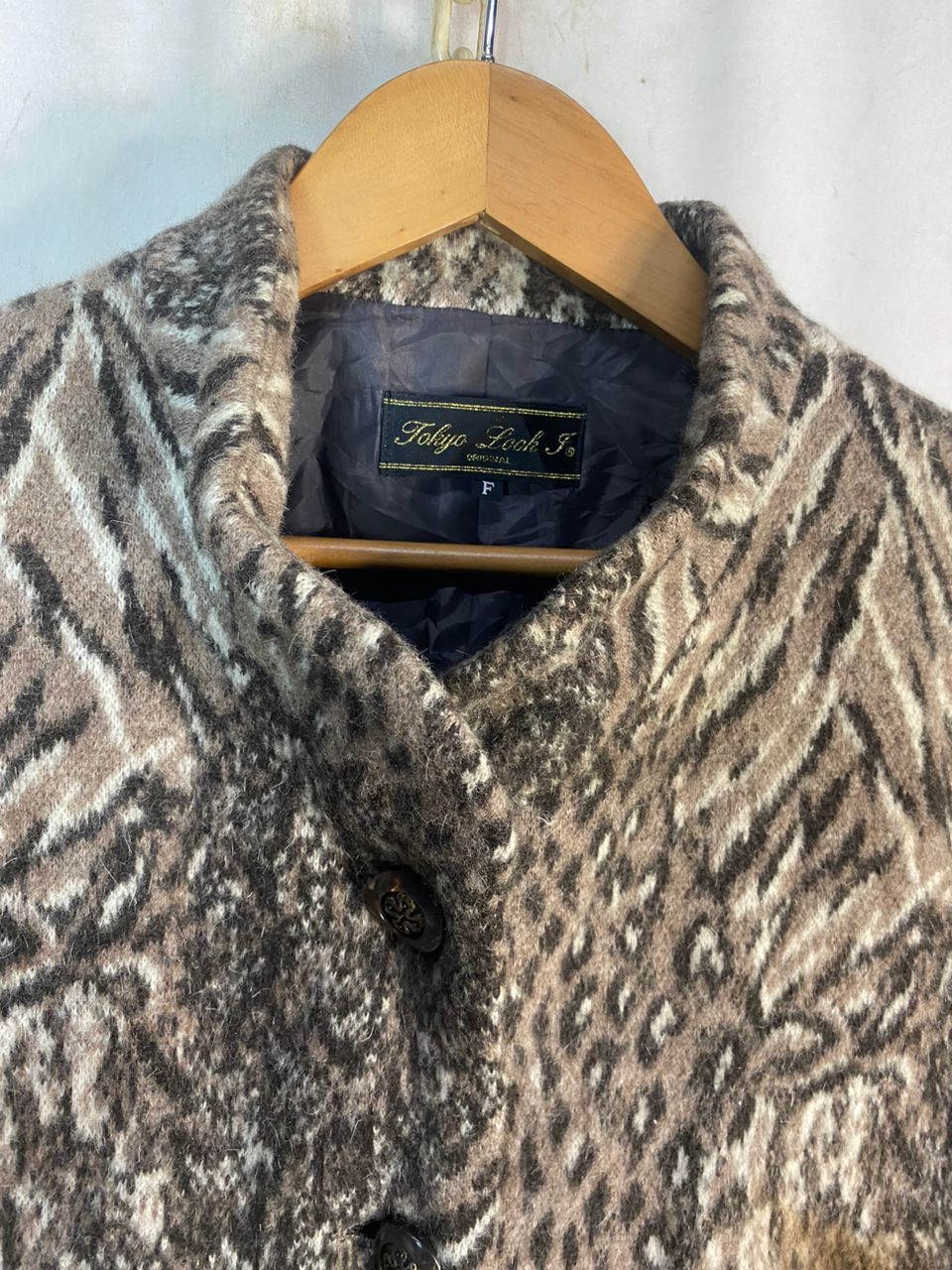 Japanese Brand Leopard fullprint button up jacket by Tokyo look Size L / US 10 / IT 46 - 6 Thumbnail