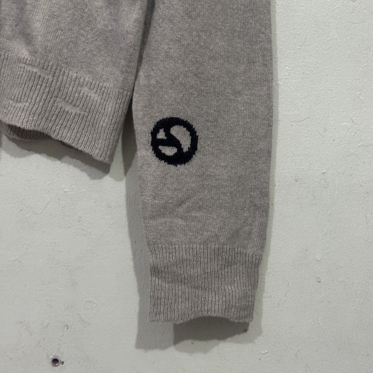 Acne Studios Crew neck Cardigan - Vintage beige Size US M / EU 48-50 / 2 - 6 Thumbnail