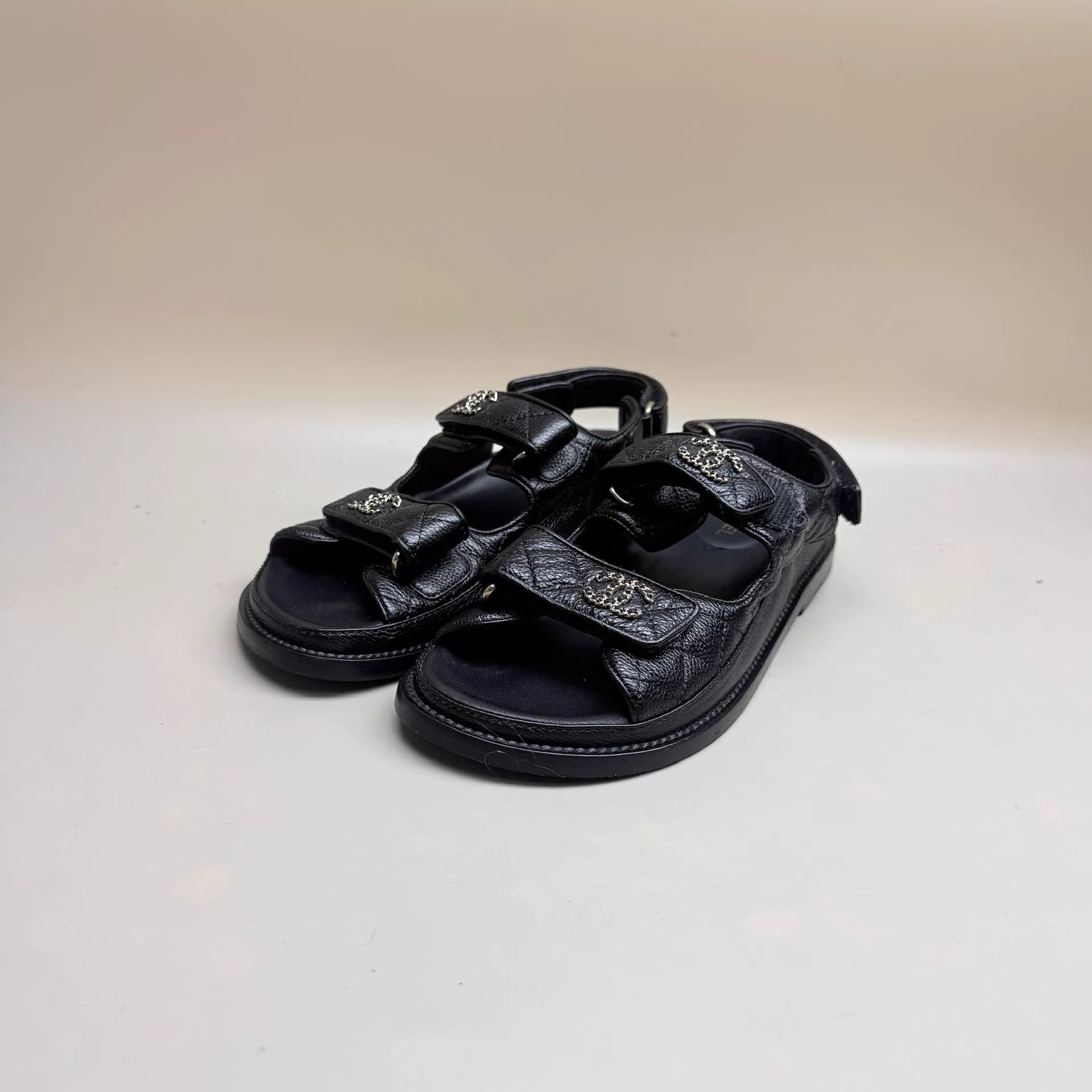 Chanel CHANEL Black Gold Chain CC Logo Litchi Sandals 36 99 New Size US 5.5 / IT 35.5 - 1 Thumbnail
