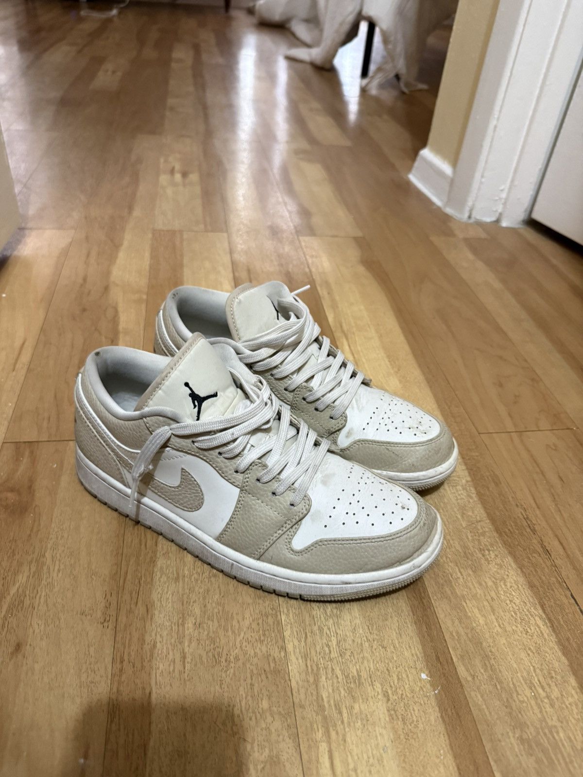 Nike Air jordan 1 low se sail rattan Size US 8 / EU 41 - 3 Thumbnail