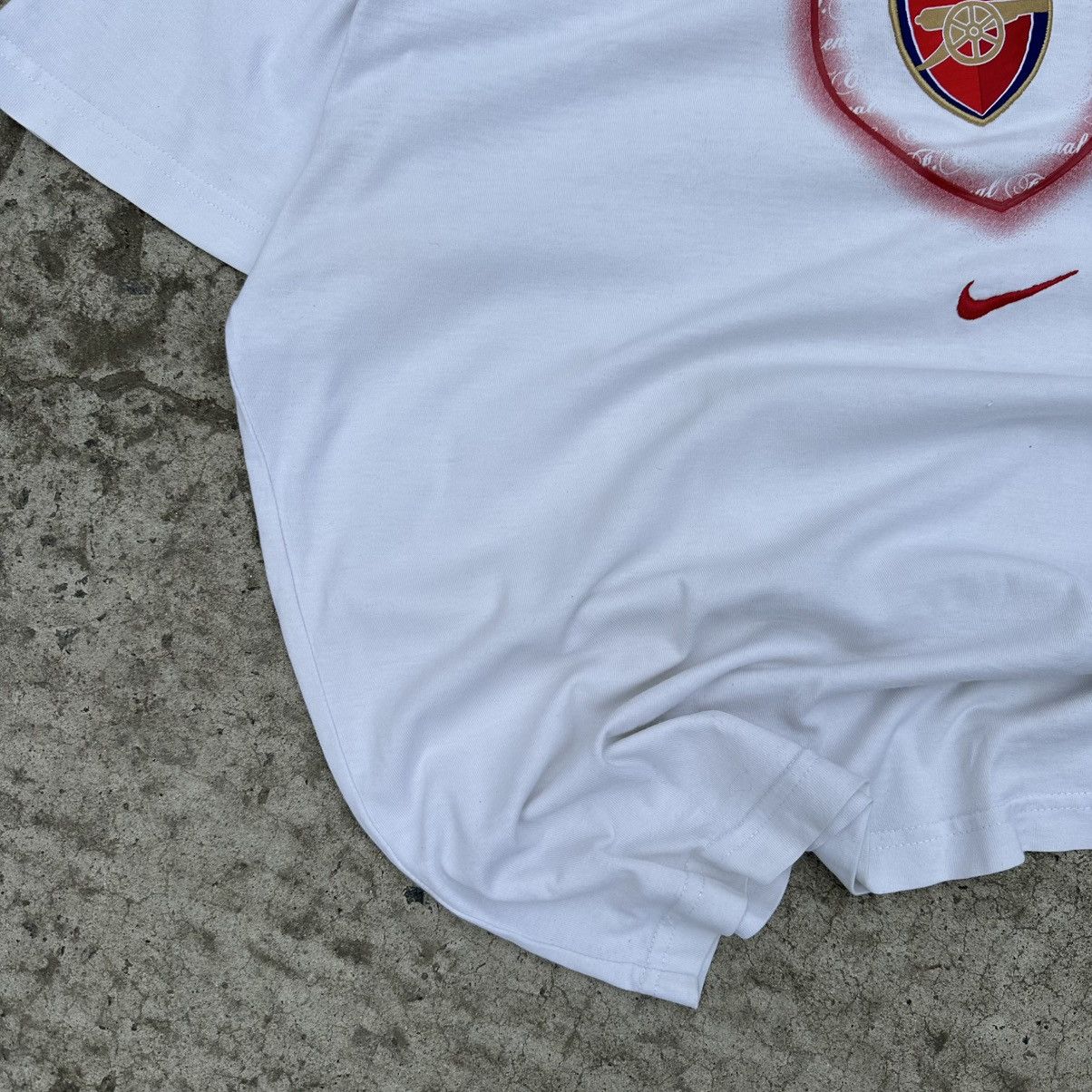 Nike Vintage Nike Arsenal Centre Logo T-shirts Y2K Size 2XL Y2K Size US XXL / EU 58 / 5 - 3 Thumbnail