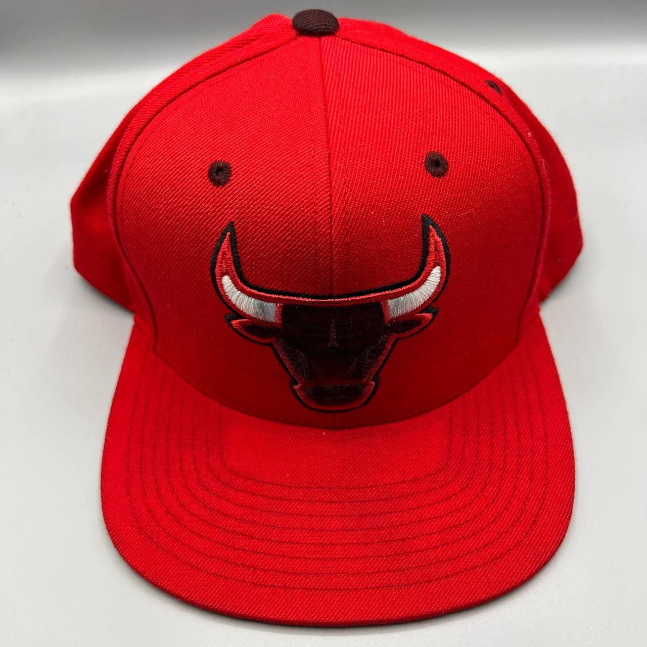 Mitchell & Ness Chicago Bulls Hat Men Red Mitchell & Ness NBA Snap Back Cap Size ONE SIZE - 1 Thumbnail