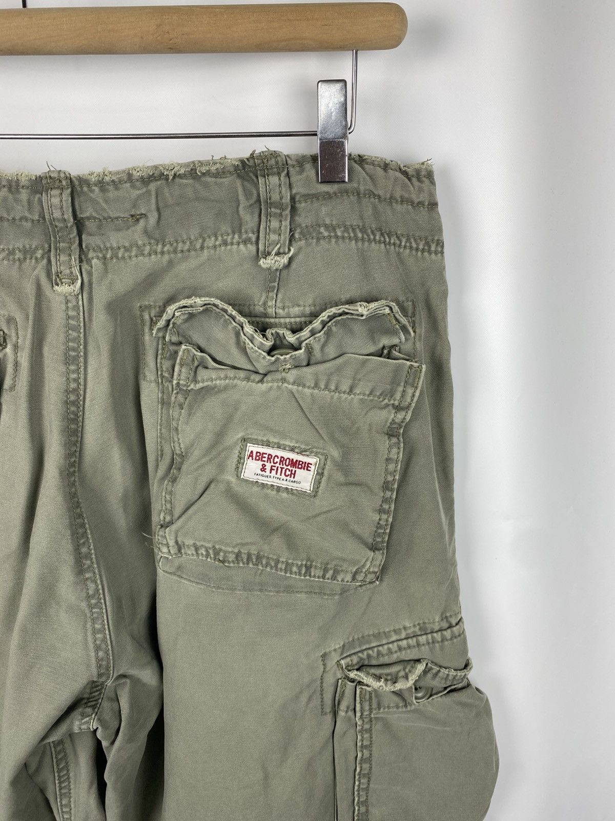 Abercrombie & Fitch Abercrombie & Fitch Paratrooper Pants Vintage Cargo size 32 Size US 32 / EU 48 - 12 Thumbnail