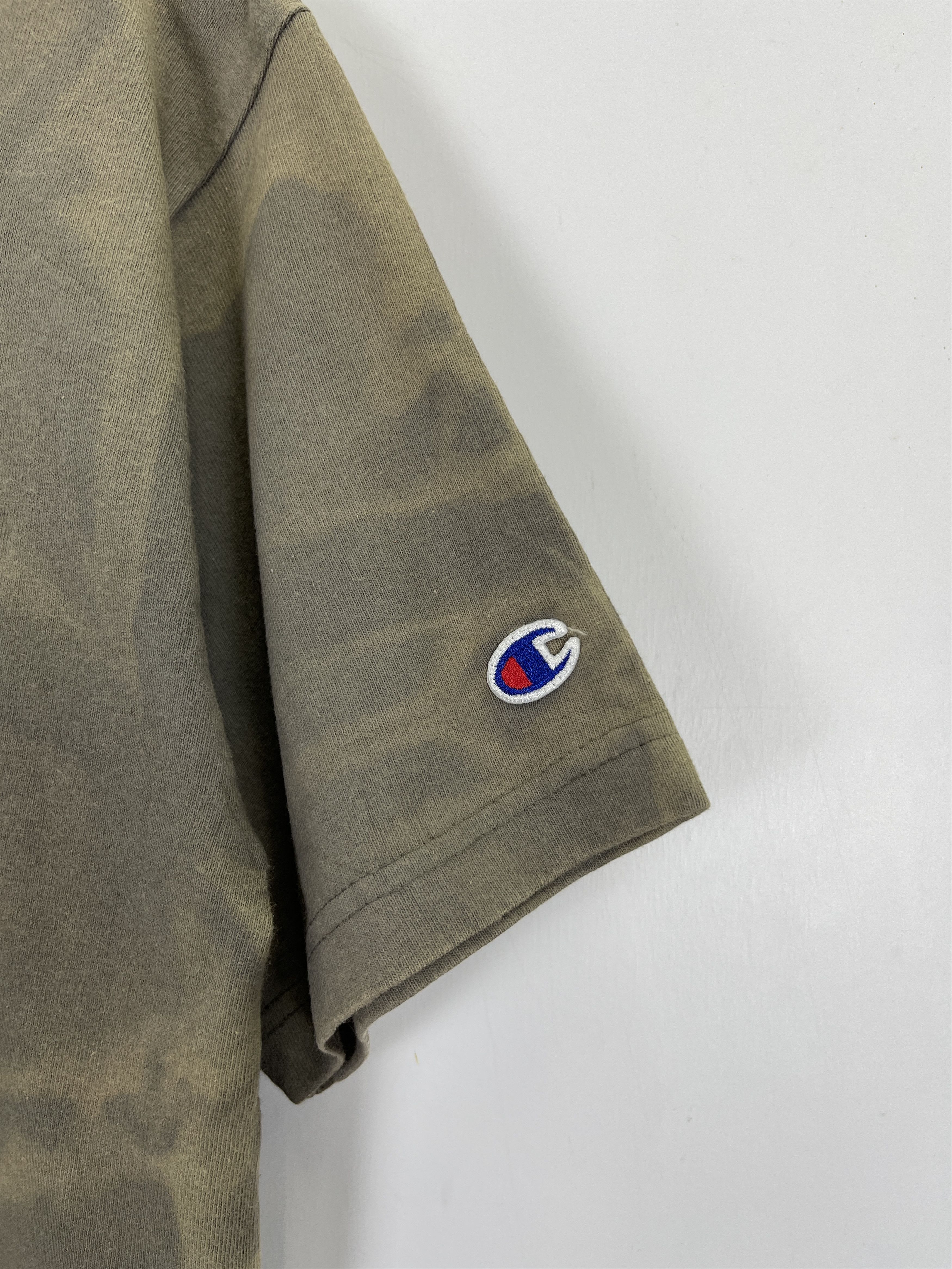 Champion Vintage 90s Champion Sun Faded Single Pocket Tee TA0429 Size US M / EU 48-50 / 2 - 7 Thumbnail