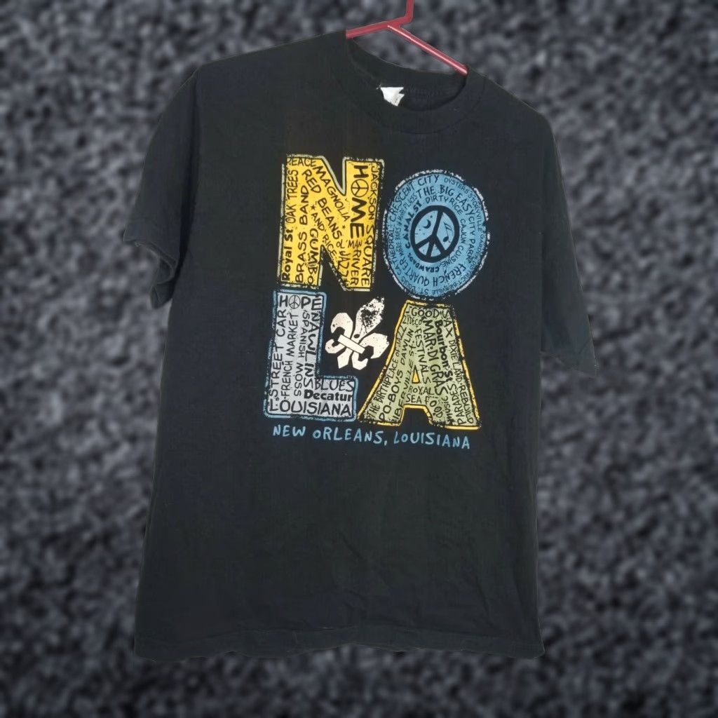 AAA VINTAGE AAA NOLA New Orleans Tourist Souvenir T Shirt Sz L Black 80s NOLA Mens Shirt Size US L / EU 52-54 / 3 - 1 Thumbnail