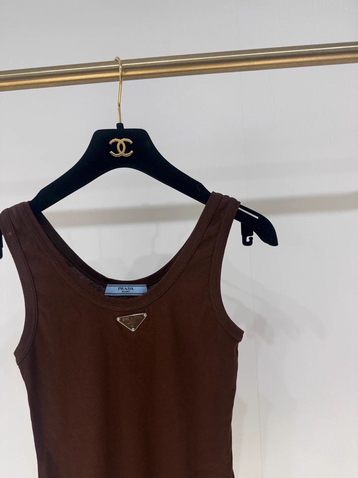Prada Prada Brown Triangle Logo Tank Top New 36 Size XS / US 0-2 / IT 36-38 - 2 Thumbnail