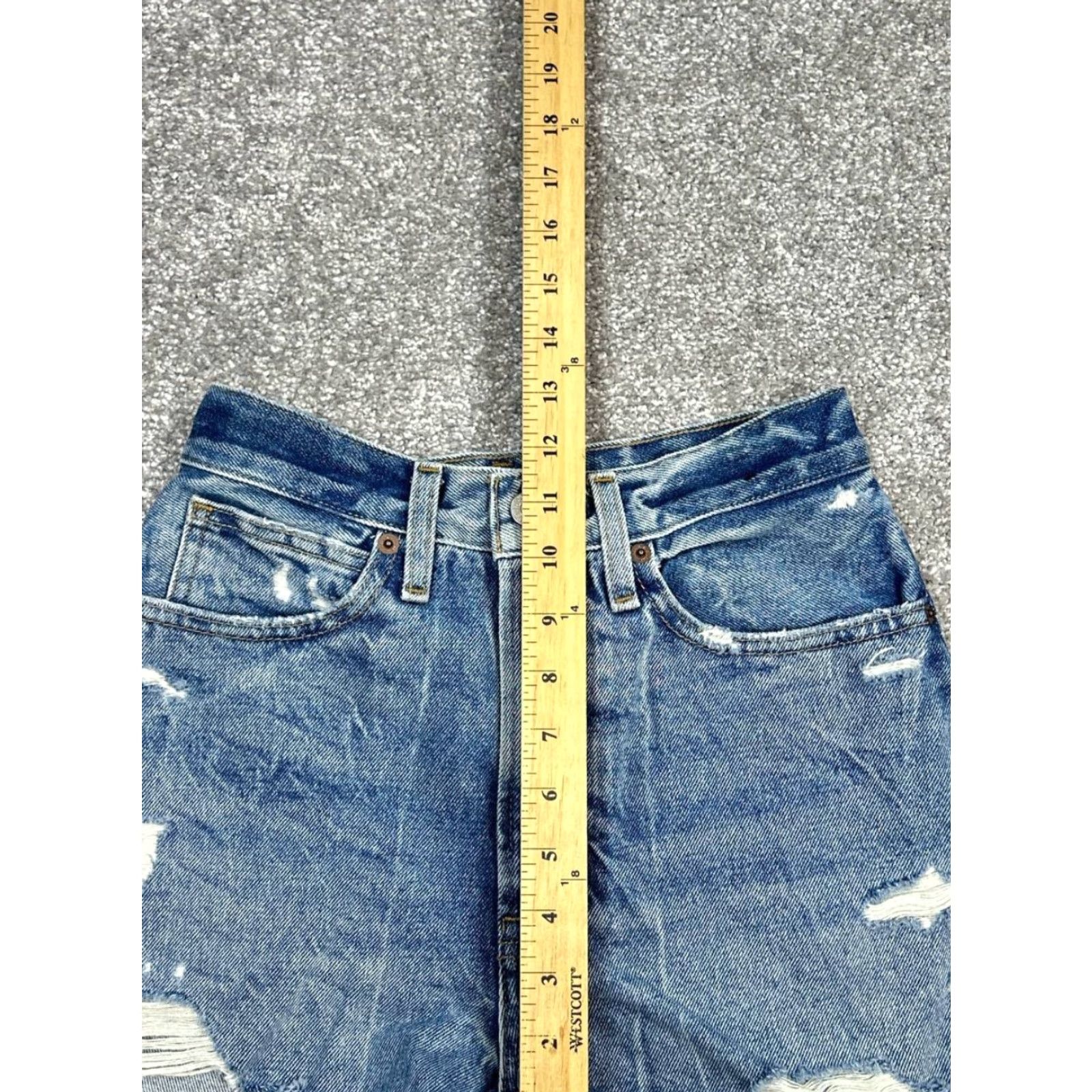 Abercrombie & Fitch Abercrombie & Fitch Shorts Womens 25 Light Wash Denim Natural Rise Cut Offs Size 42" / US 20 - 4 Thumbnail