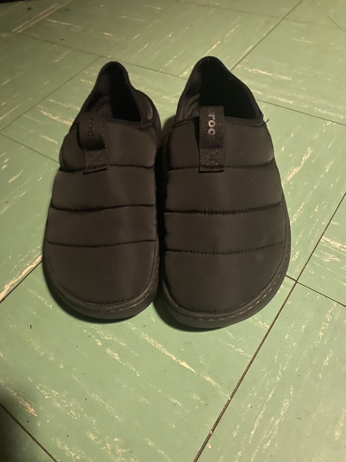 Crocs Puff moc crocs Size US 11 / EU 44 - 1 Thumbnail