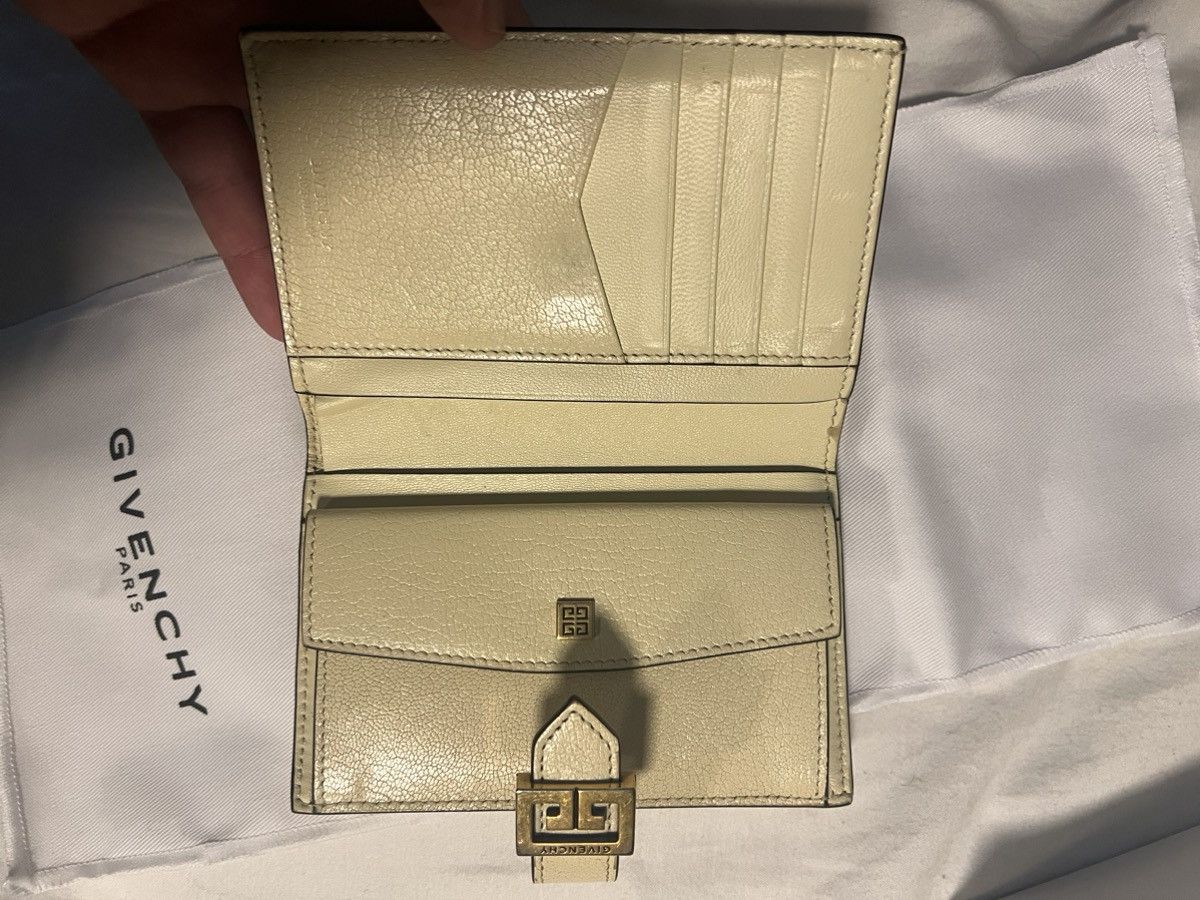 Givenchy Designer Givenchy Wallet Size ONE SIZE - 3 Thumbnail
