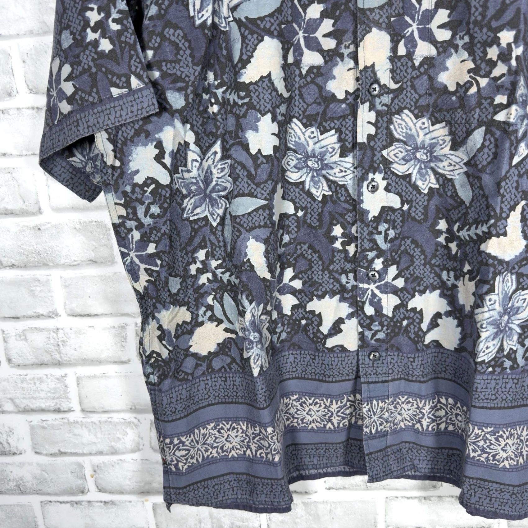 The Territory Ahead VINTAGE Territory Ahead Shirt Men XL Blue Hawaiian 100% Cotton Button-Up Short Sleeve Size US XL / EU 56 / 4 - 3 Thumbnail