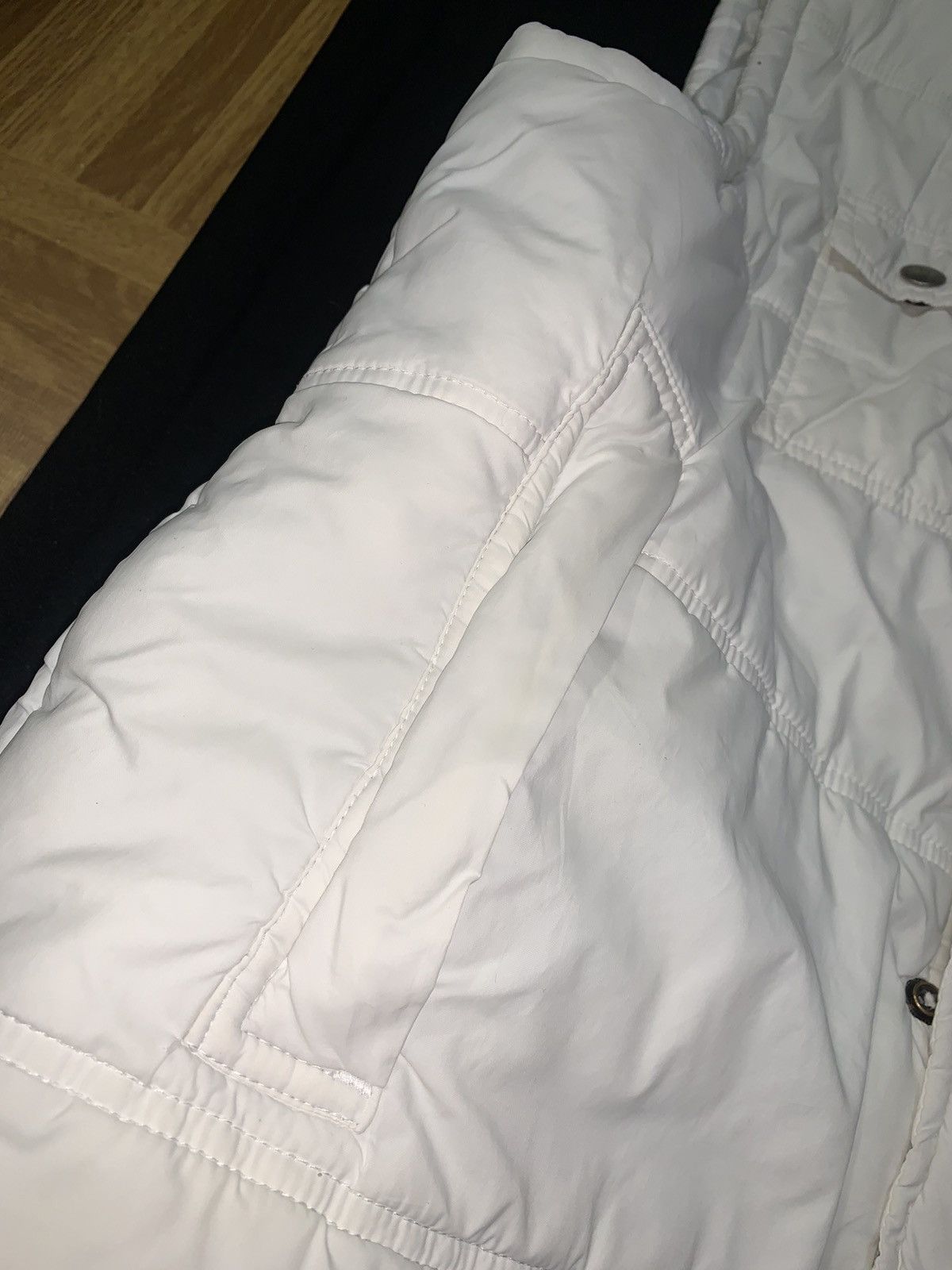 Armani × Giorgio Armani Vintage Armani Jeans Vest Big Back Logo Size L White Size US L / EU 52-54 / 3 - 11 Thumbnail