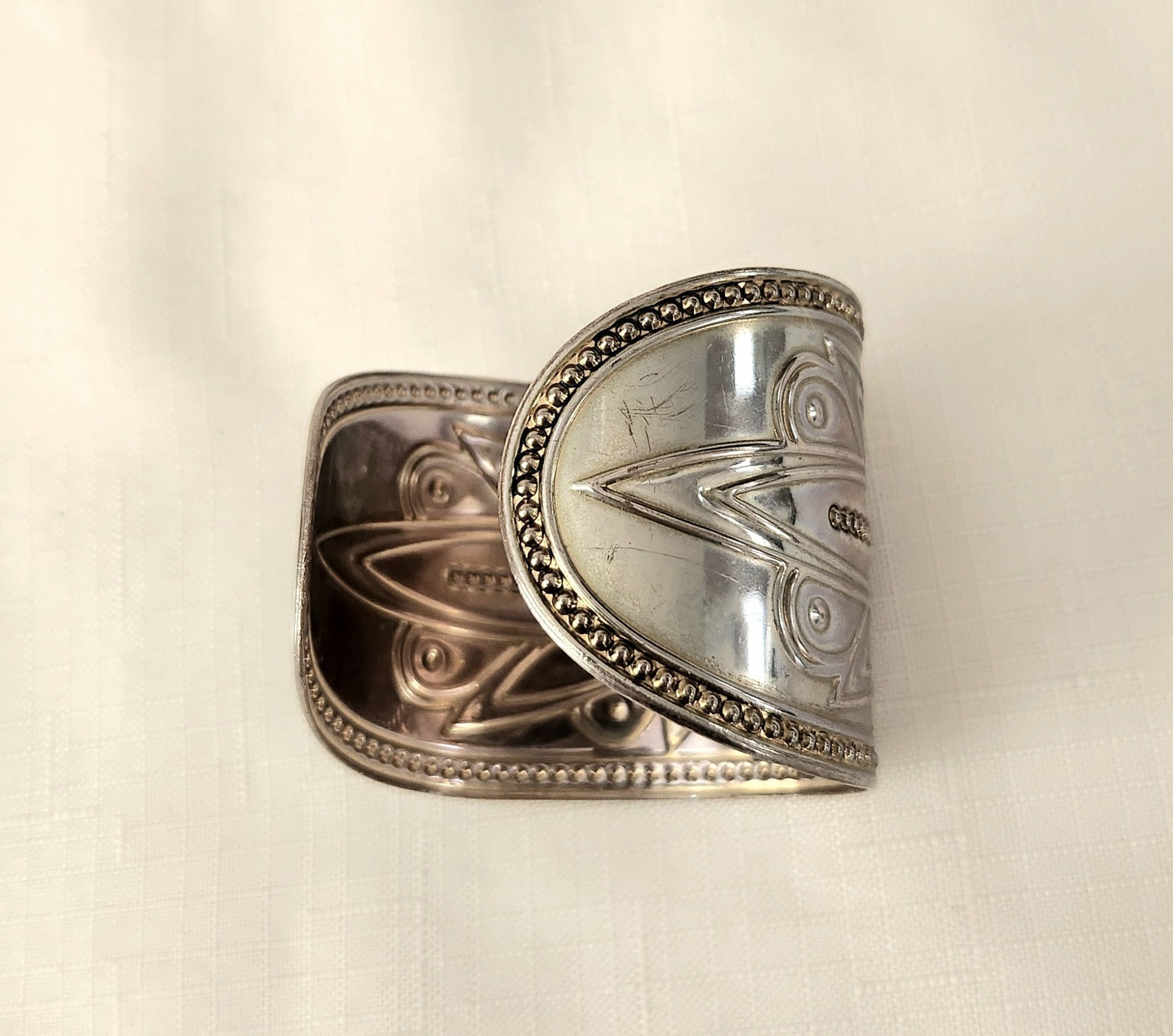 Other Black onyx Faux painted on Silver color Faux Cuff Bracelet Size ONE SIZE - 2 Thumbnail