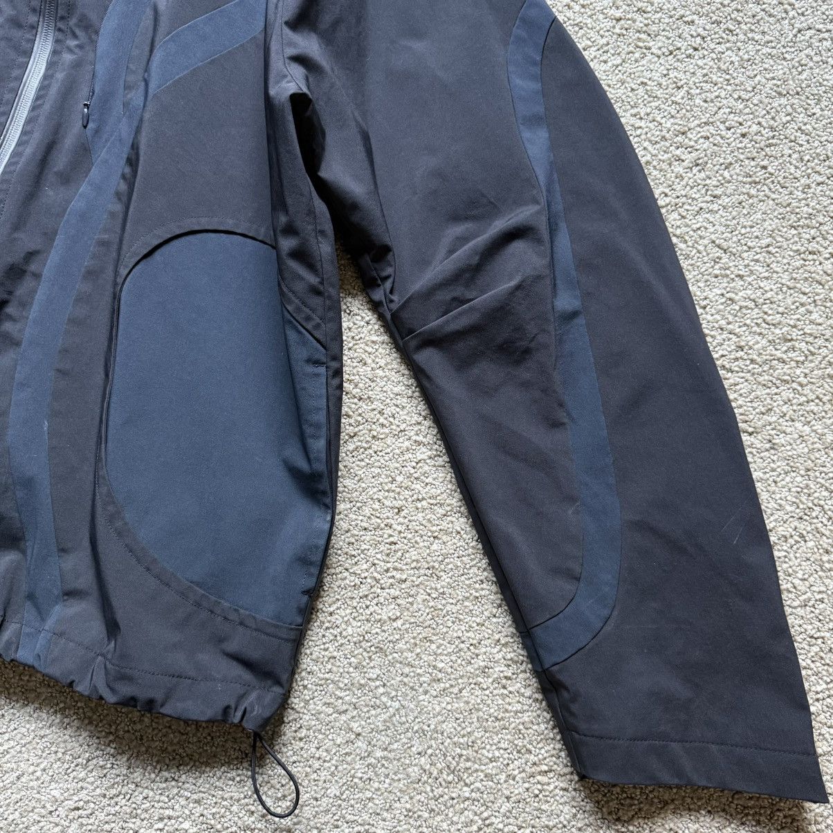 CMMAWEAR Akaza Nylon Jacket (Black/Navy) Size US L / EU 52-54 / 3 - 5 Thumbnail