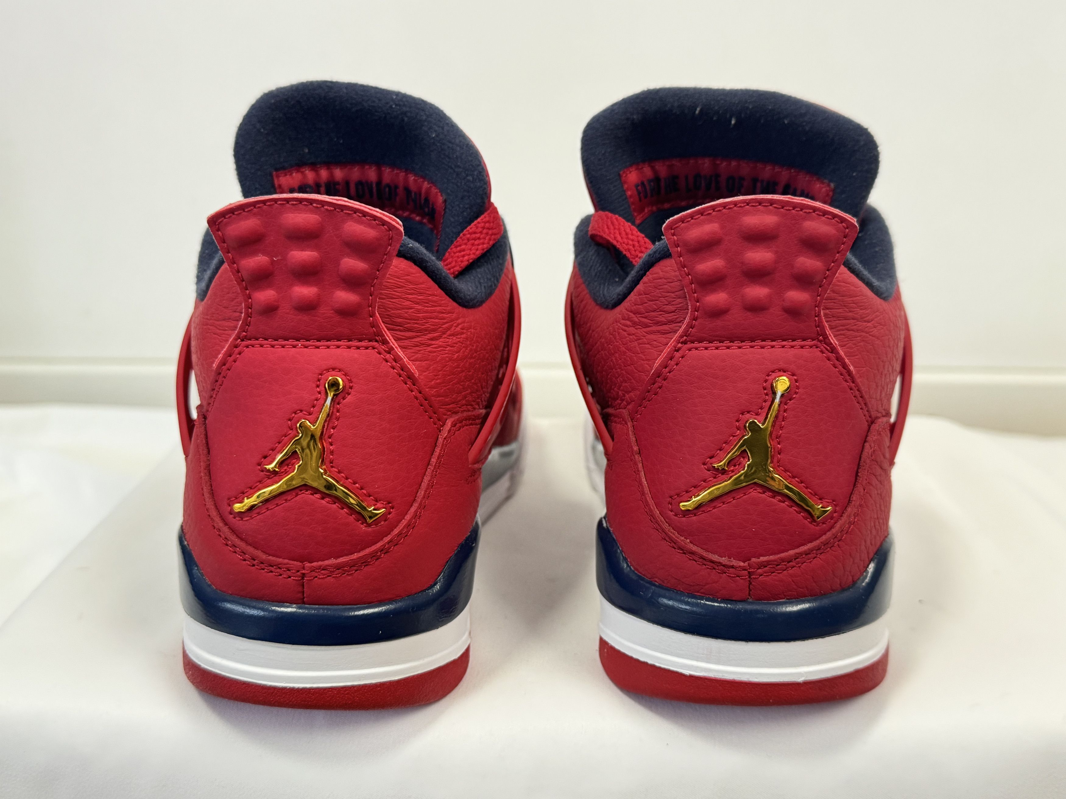 Nike Jordan 4 Retro Fiba 2019 Size US 8 / EU 41 - 4 Thumbnail