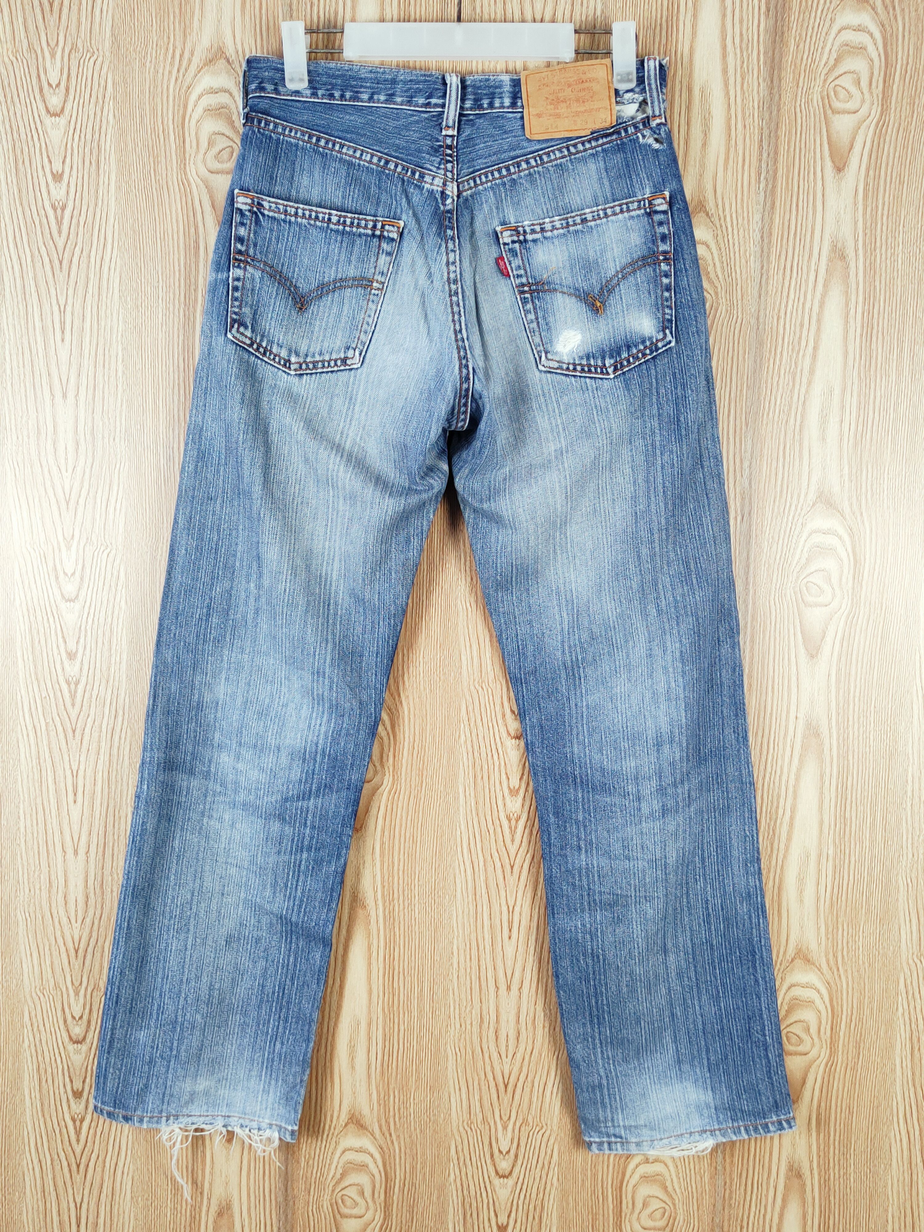 Levi's 512 Levi's vintage Blue Distressed Ripped Jeans denim #W233 Size US 29 - 10 Thumbnail