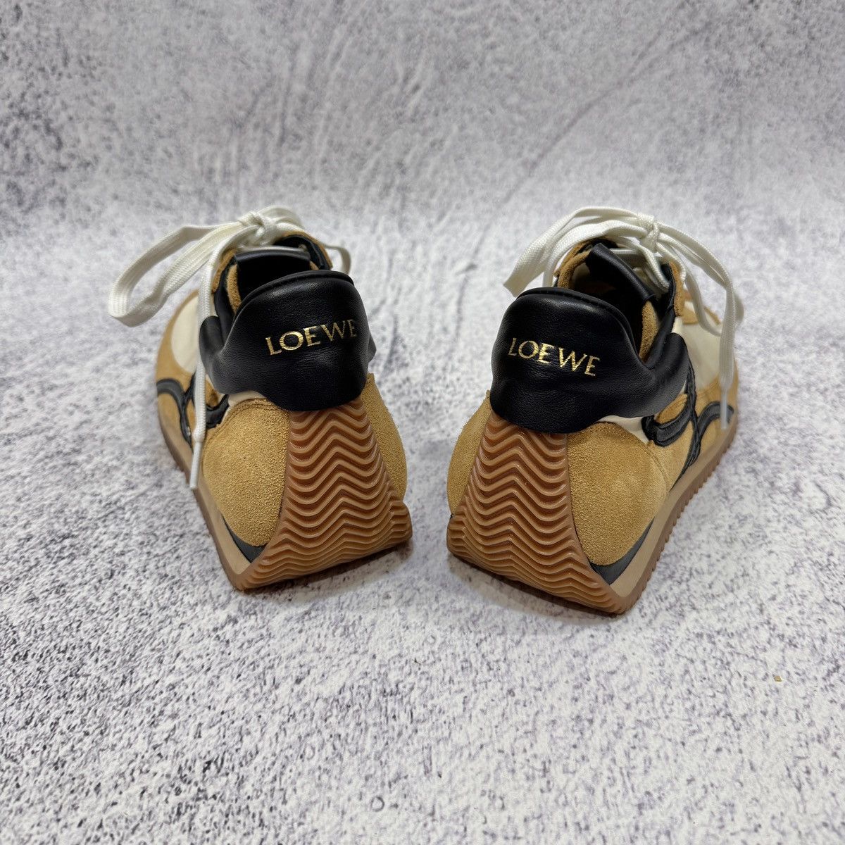 Loewe Loewe Flow Runner Honey Tan Suede Leather Sneakers US10 UK7 Size US 10 / IT 40 - 7 Thumbnail