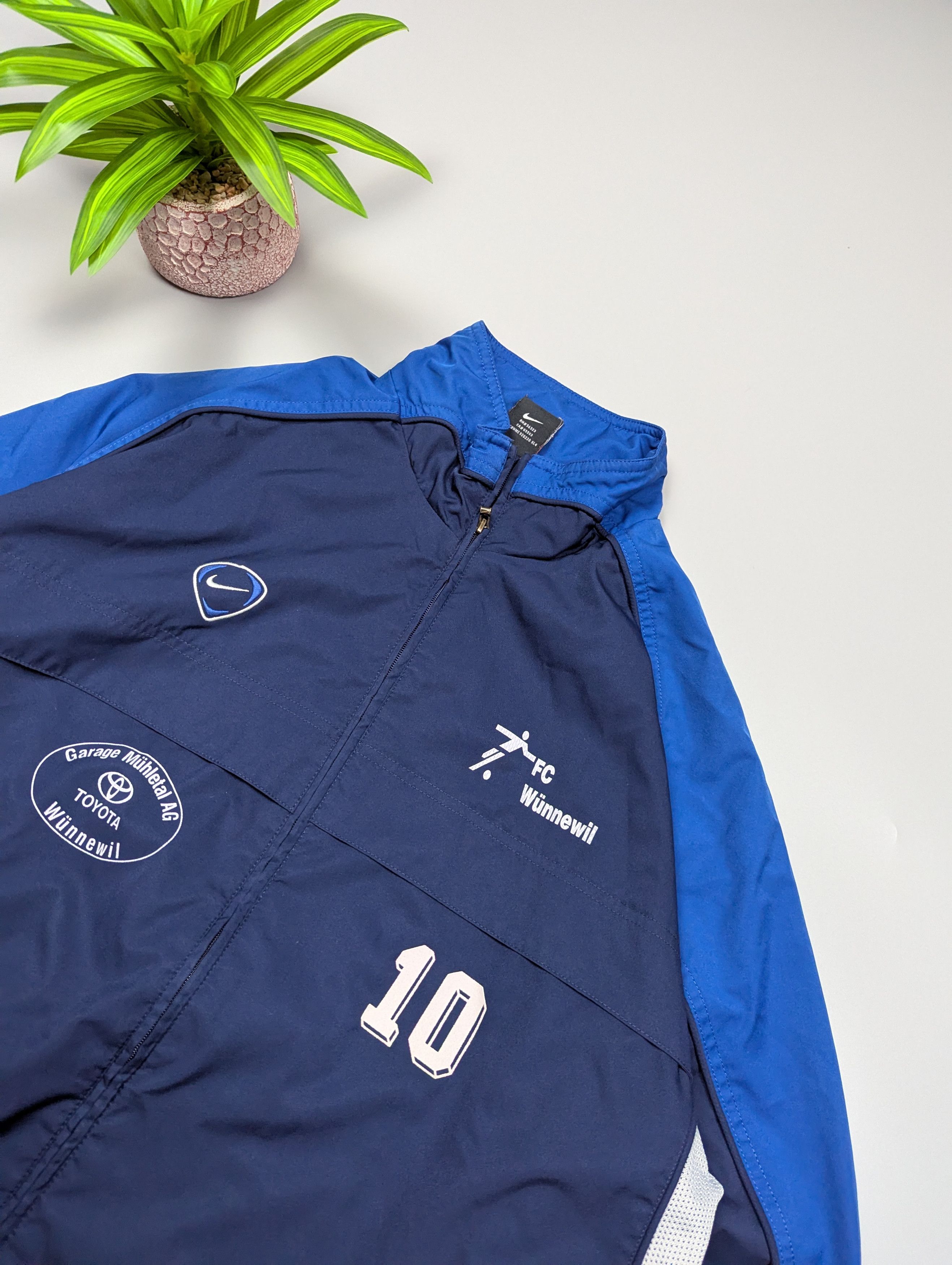 Nike Nike VTG TEAM Toyota FC Track Jacket – Rare Football Size US M / EU 48-50 / 2 - 4 Thumbnail